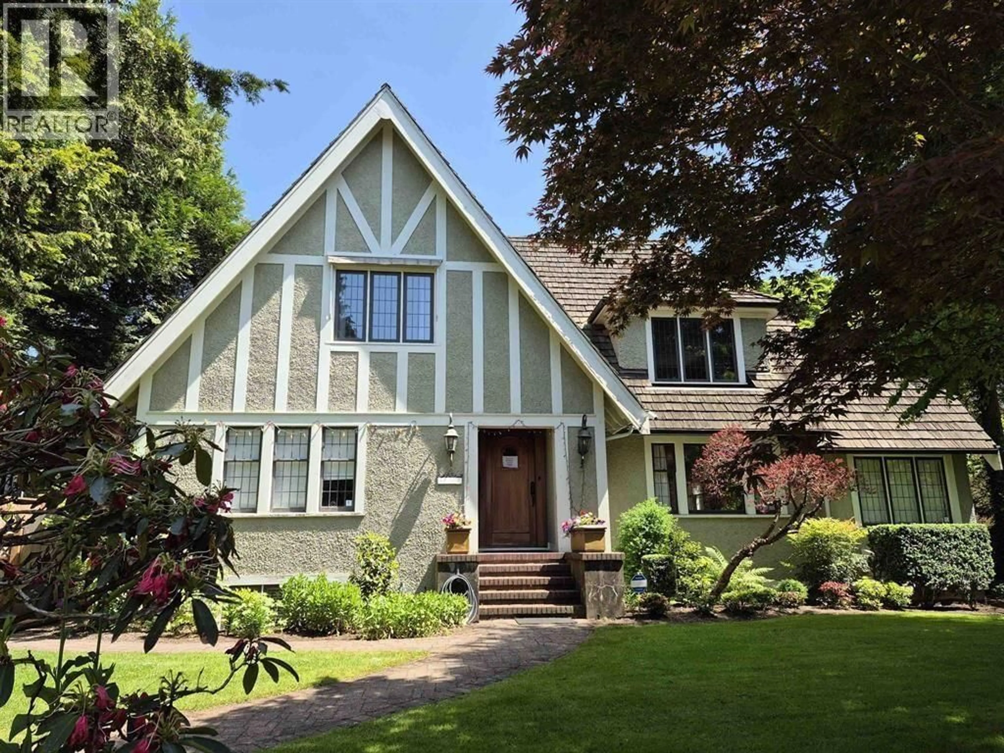 Unknown for 5588 CYPRESS STREET, Vancouver British Columbia V6M3R6
