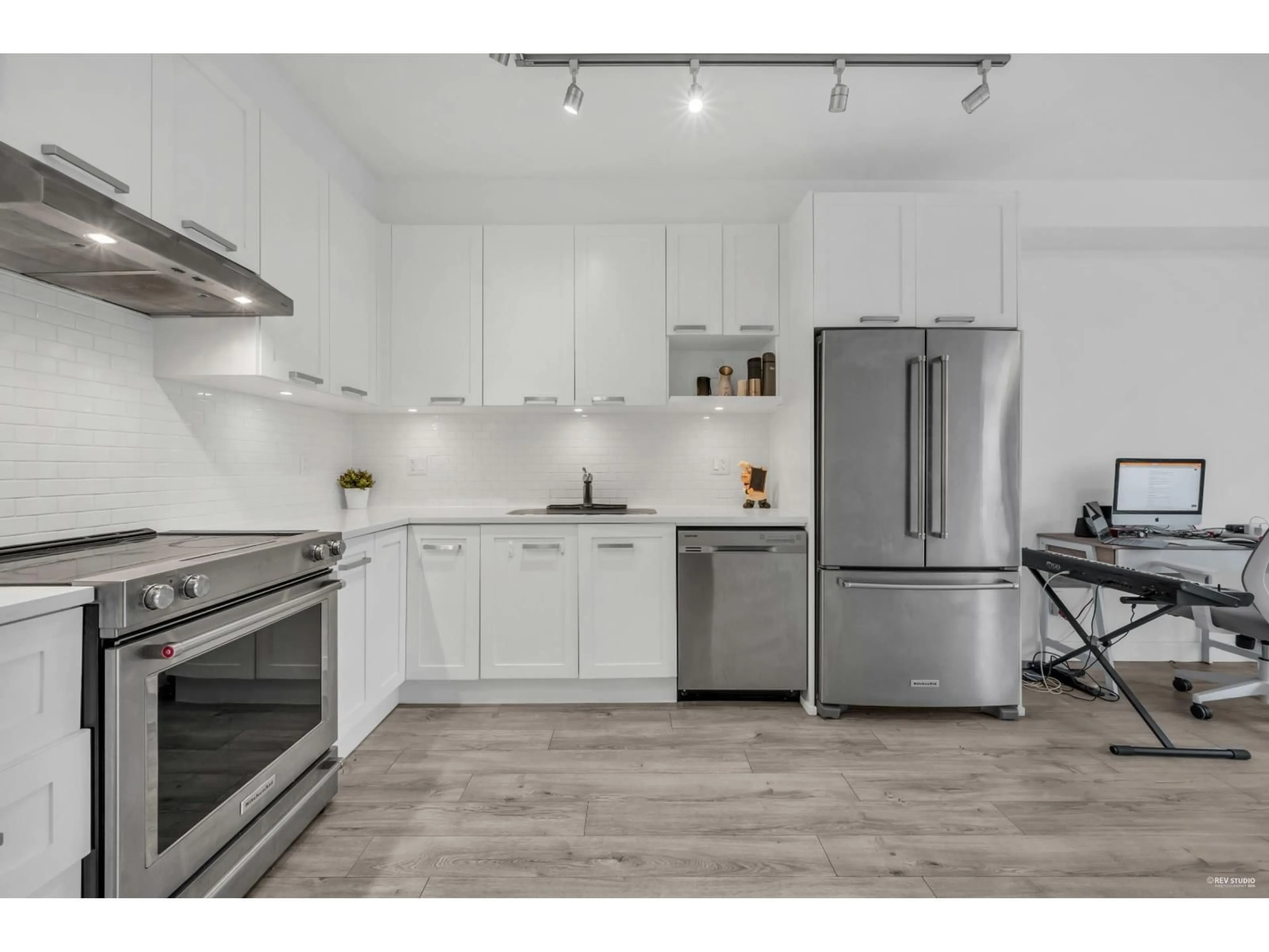Open concept kitchen, unknown for 316 - 5638 201A STREET, Langley British Columbia V3A0L8