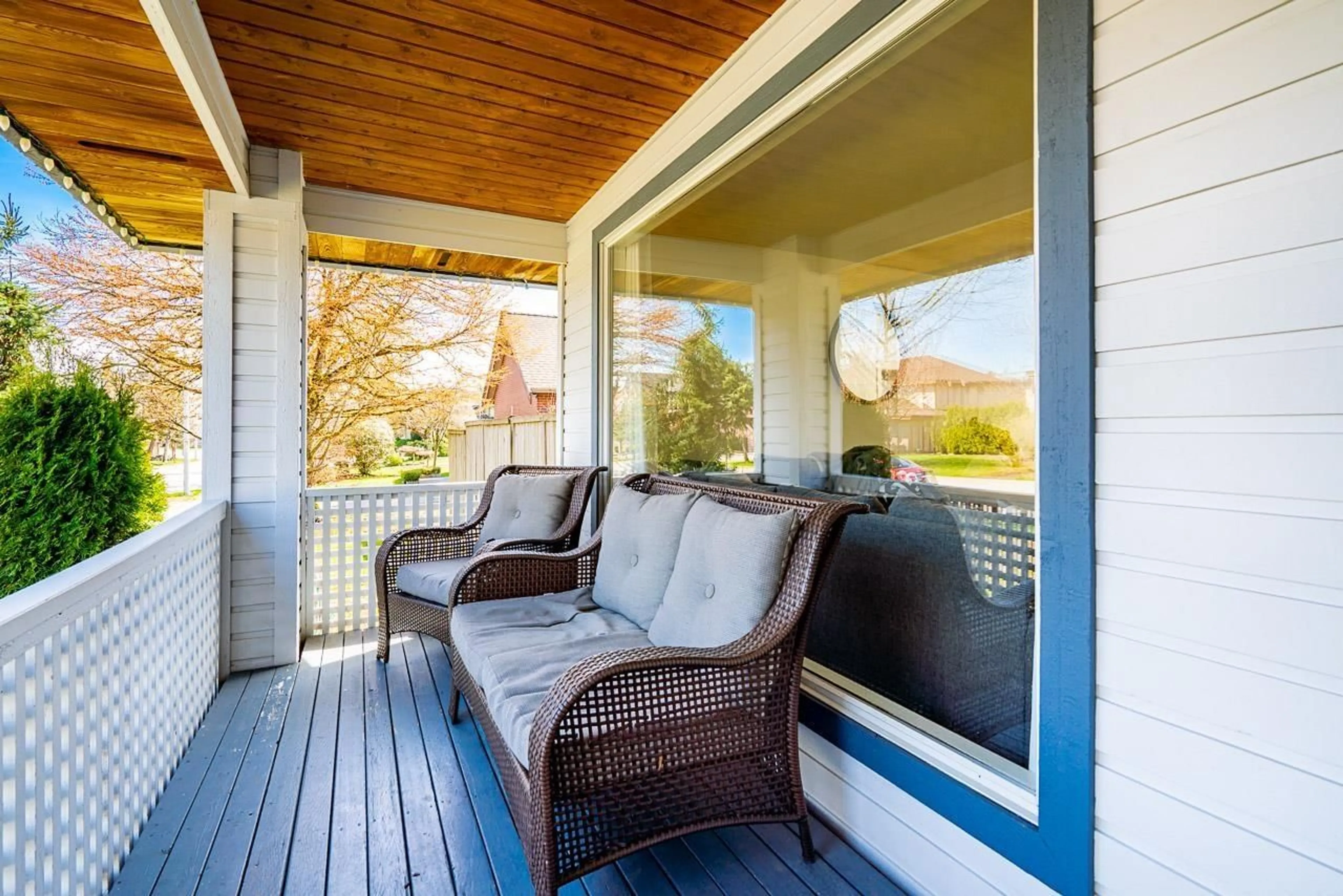 Patio, water/lake/river/ocean view for 16356 GLENWOOD CRESCENT NORTH, Surrey British Columbia V4N1Y1