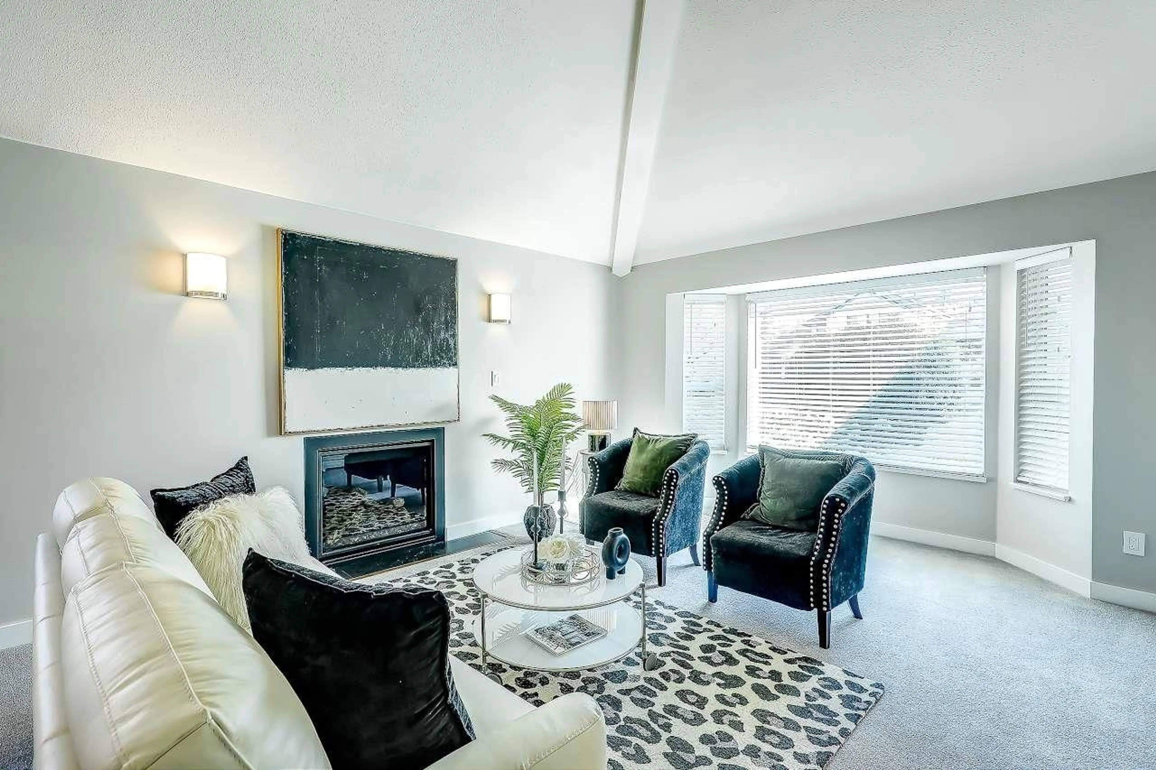 Living room with furniture, unknown for 16529 85TH AVENUE, Surrey British Columbia V4N3H2