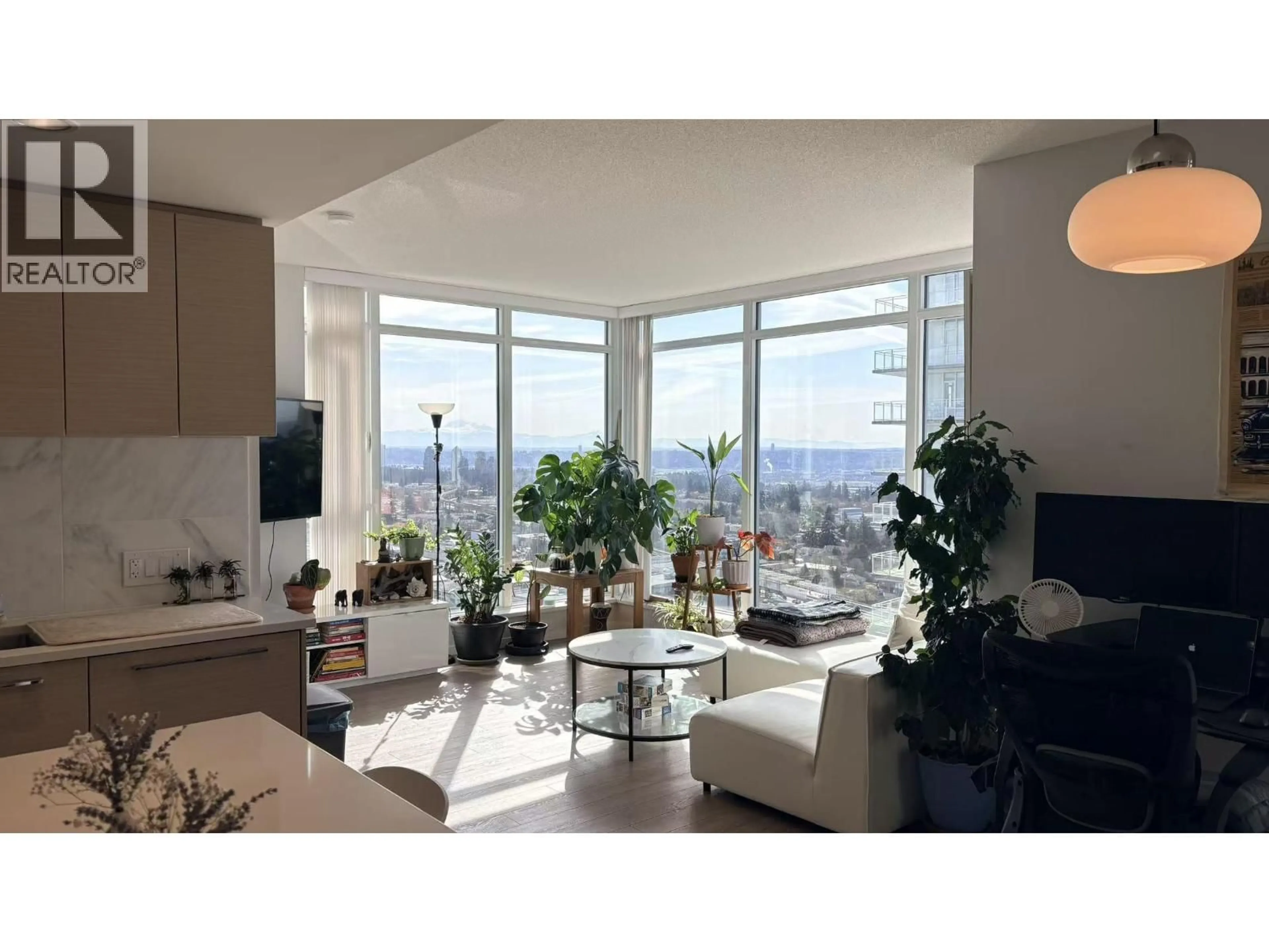 Living room with furniture, unknown for 2308 - 6700 DUNBLANE AVENUE, Burnaby British Columbia V5H0J3