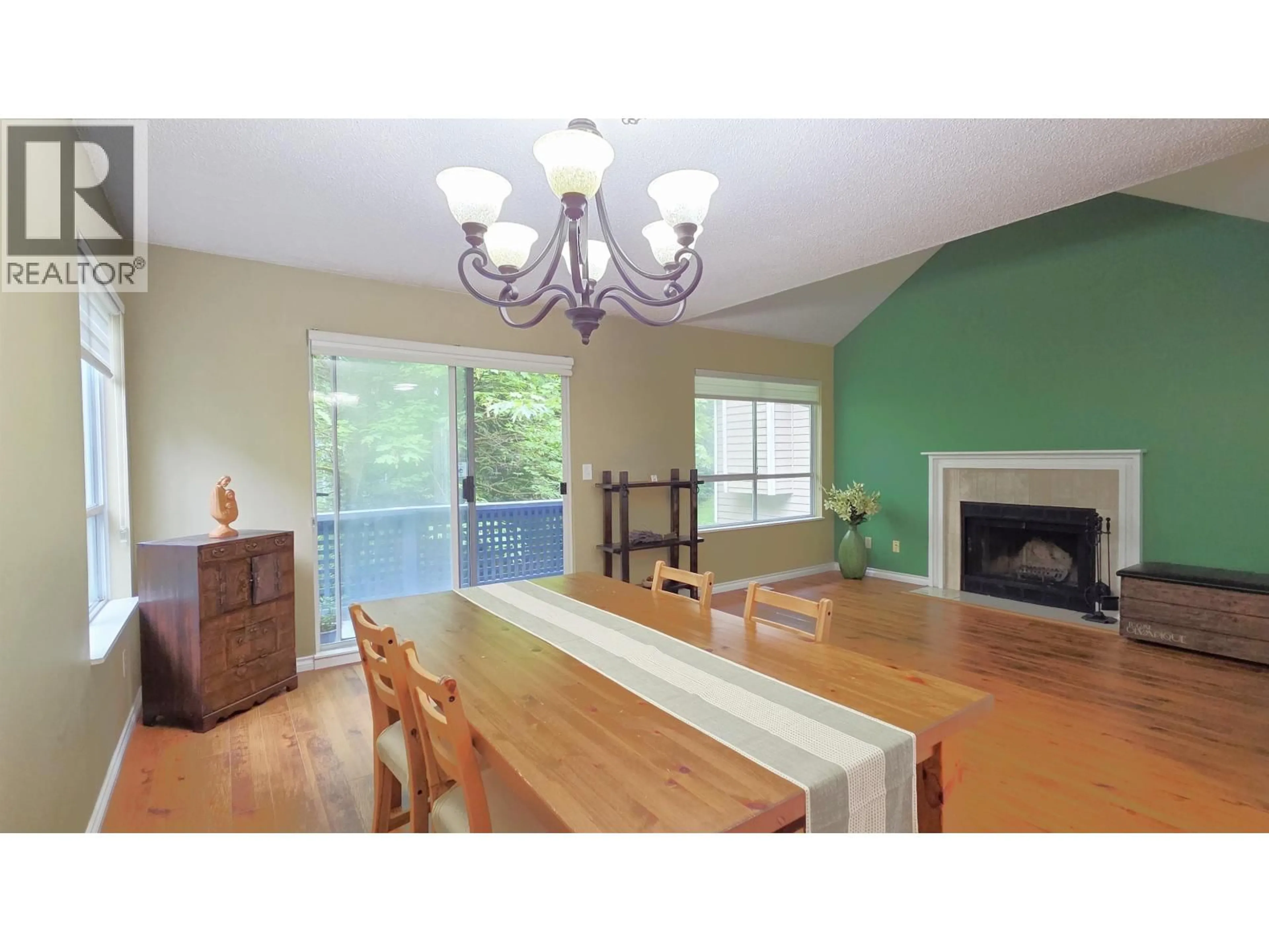 Dining room, wood/laminate floor for 13 - 9000 ASH GROVE CRESCENT, Burnaby British Columbia V5A4L7