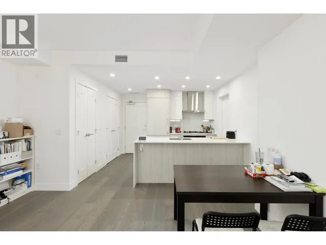 205 - 488 58TH AVENUE, Vancouver 5