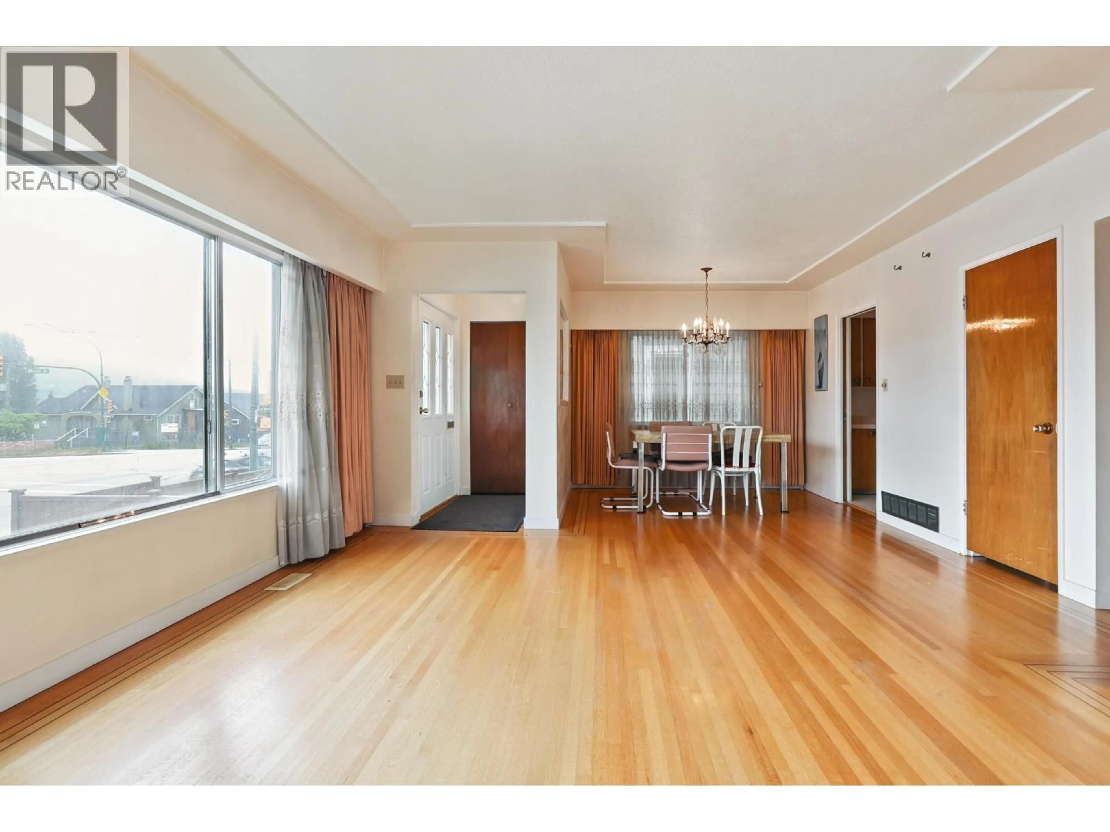 Unknown for 2894 MCGILL STREET, Vancouver British Columbia V5K1H6