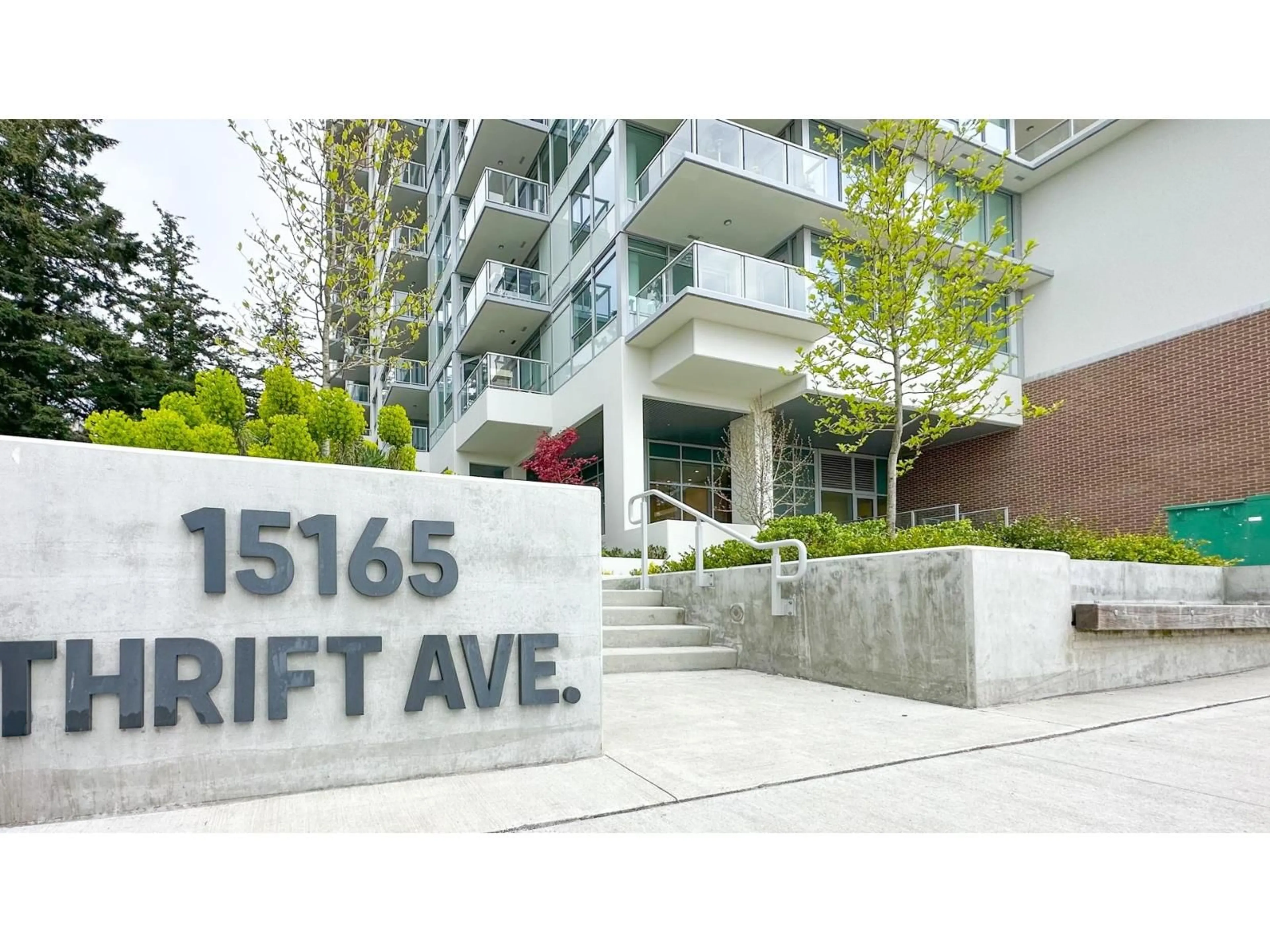 Unknown for 405 - 15165 THRIFT AVENUE, Surrey British Columbia V4B0C1