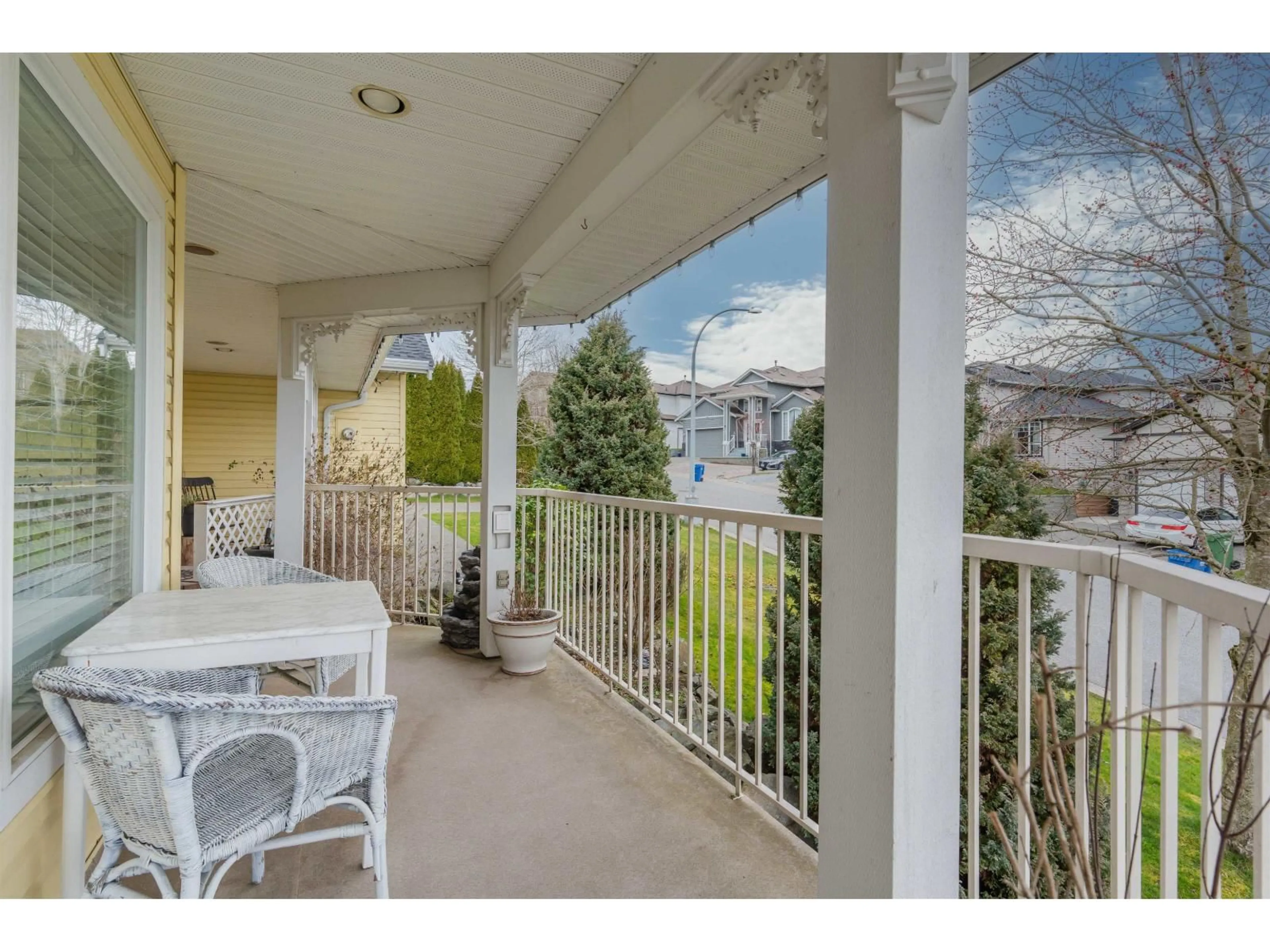 Patio, street for 3449 PROMONTORY COURT, Abbotsford British Columbia V2T6S8