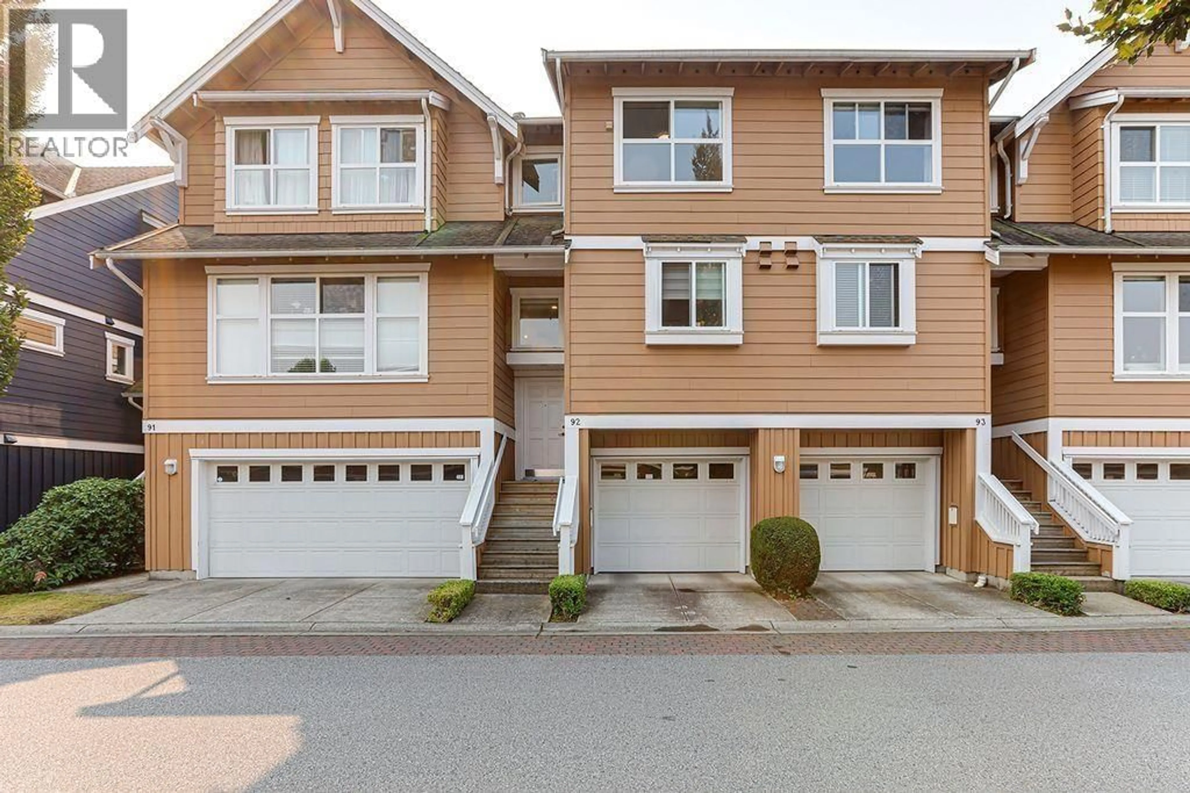 Home with vinyl exterior material, street for 92 - 3088 FRANCIS ROAD, Richmond British Columbia V7C5V9