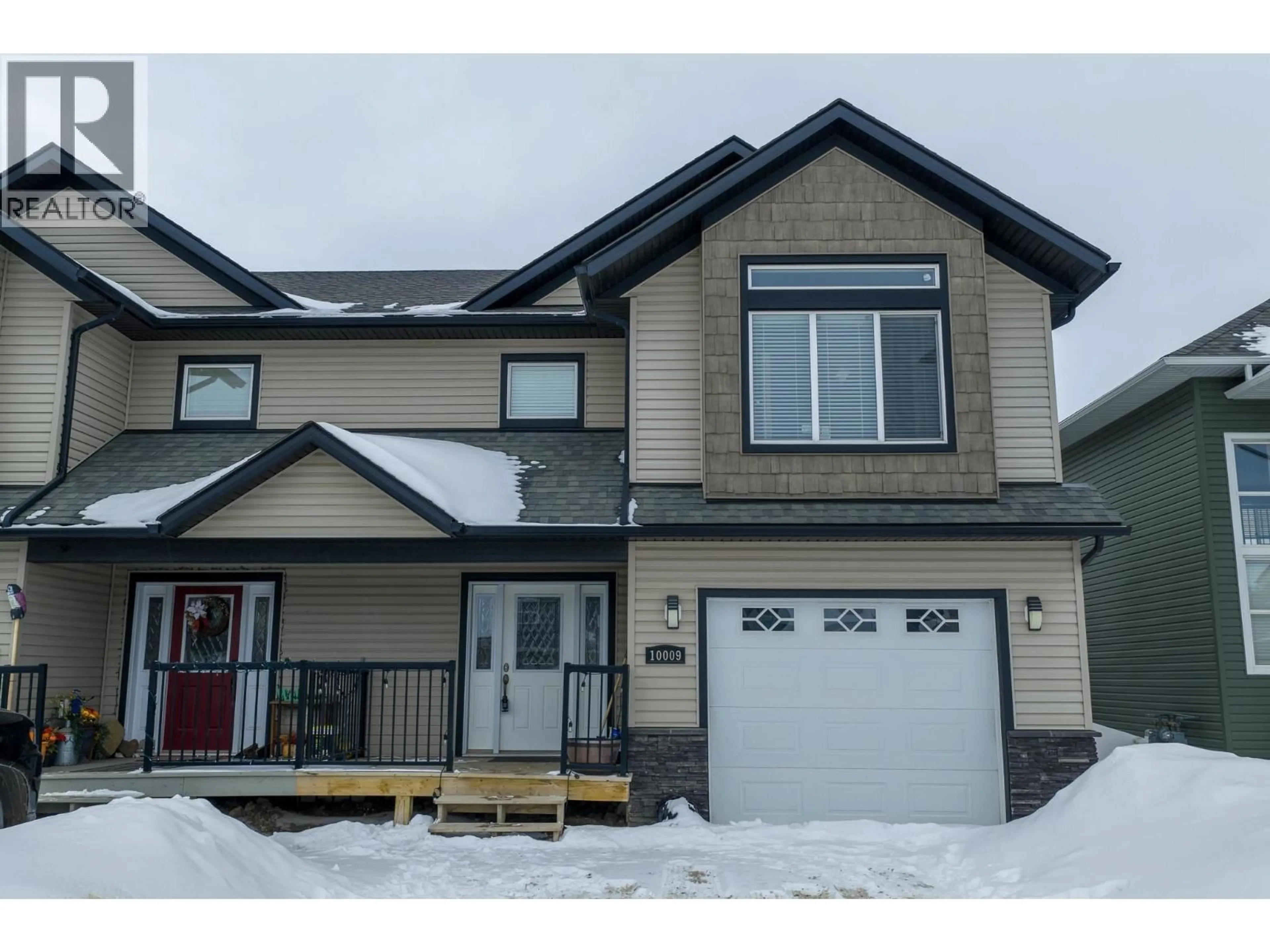 Home with vinyl exterior material, street for 10009 117 AVENUE, Fort St. John British Columbia V1J0K3