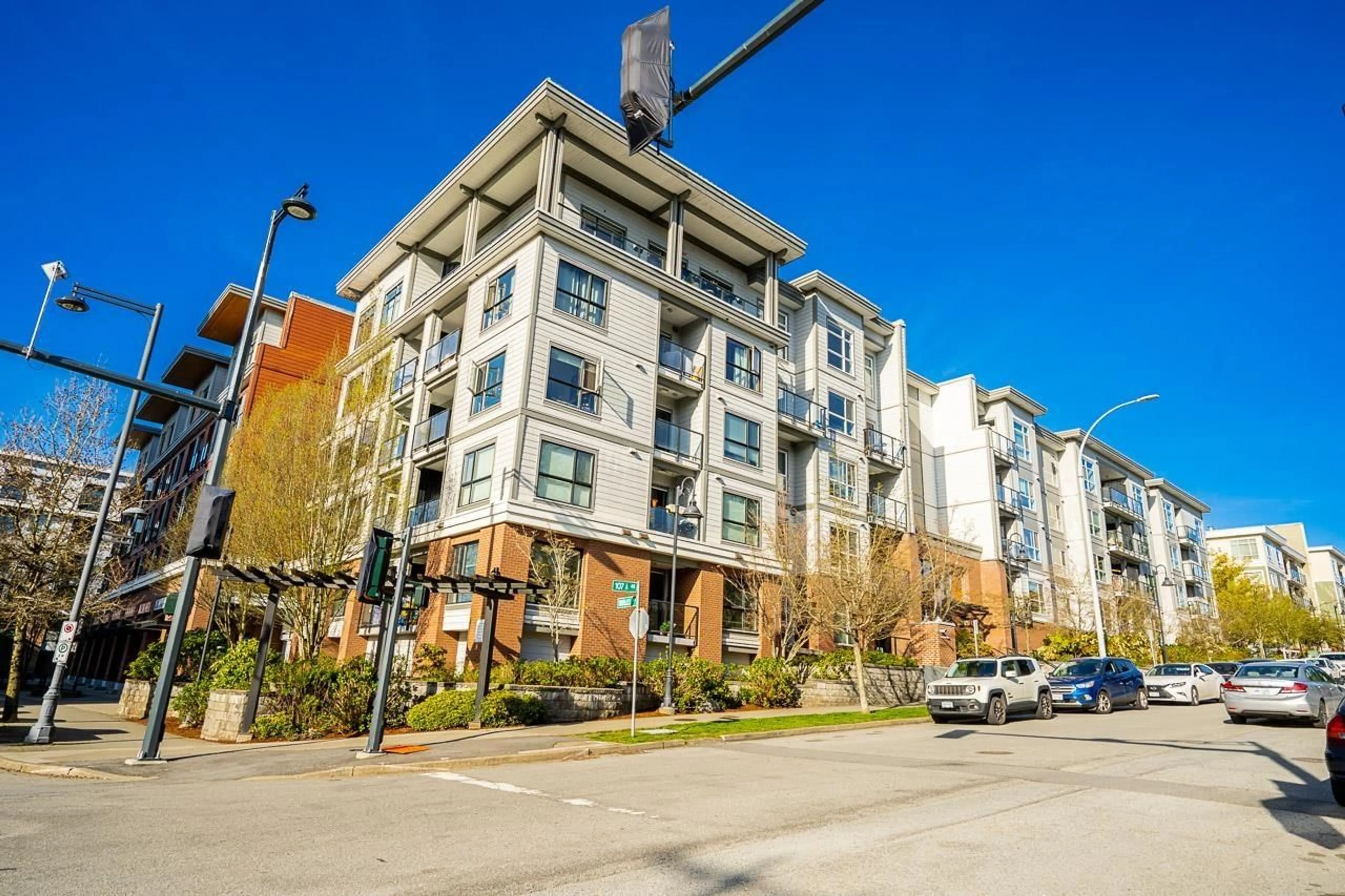 Unknown for 516 - 13733 107A AVENUE, Surrey British Columbia V3T0B7