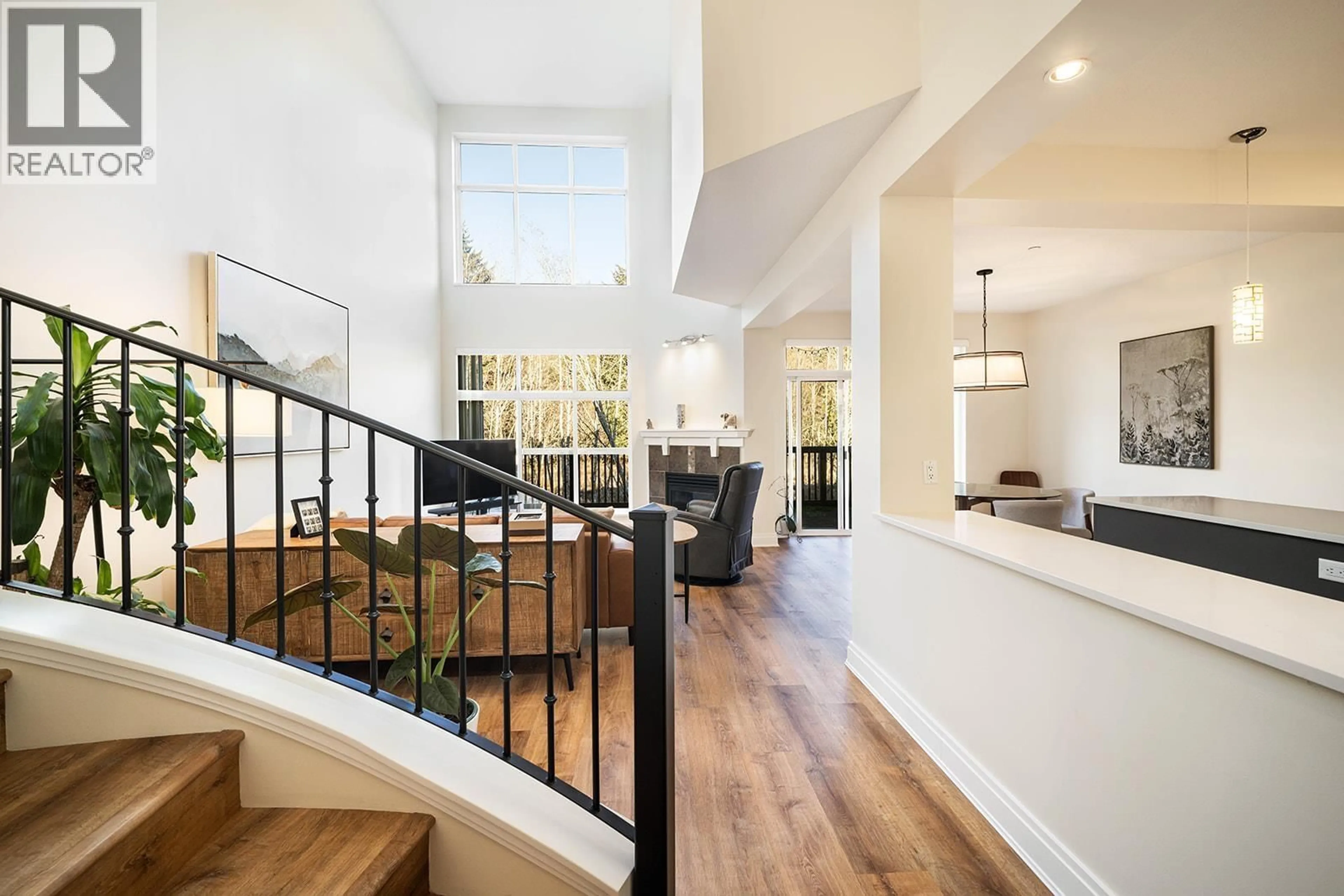 Unknown for 19 - 40750 TANTALUS ROAD, Squamish British Columbia V8B0L4