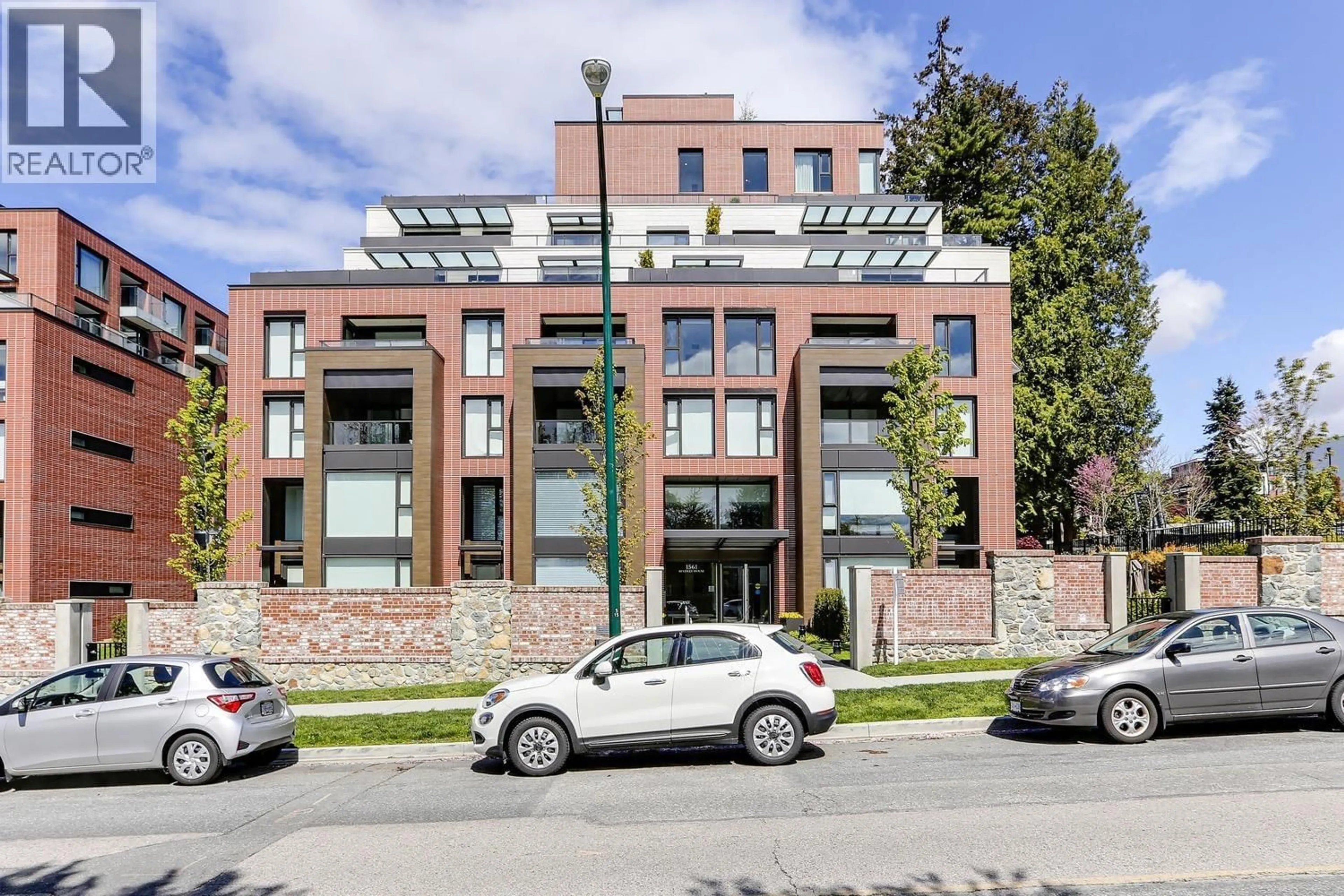 Home with brick exterior material, unknown for 703 - 1561 57TH, Vancouver British Columbia V6P0H5