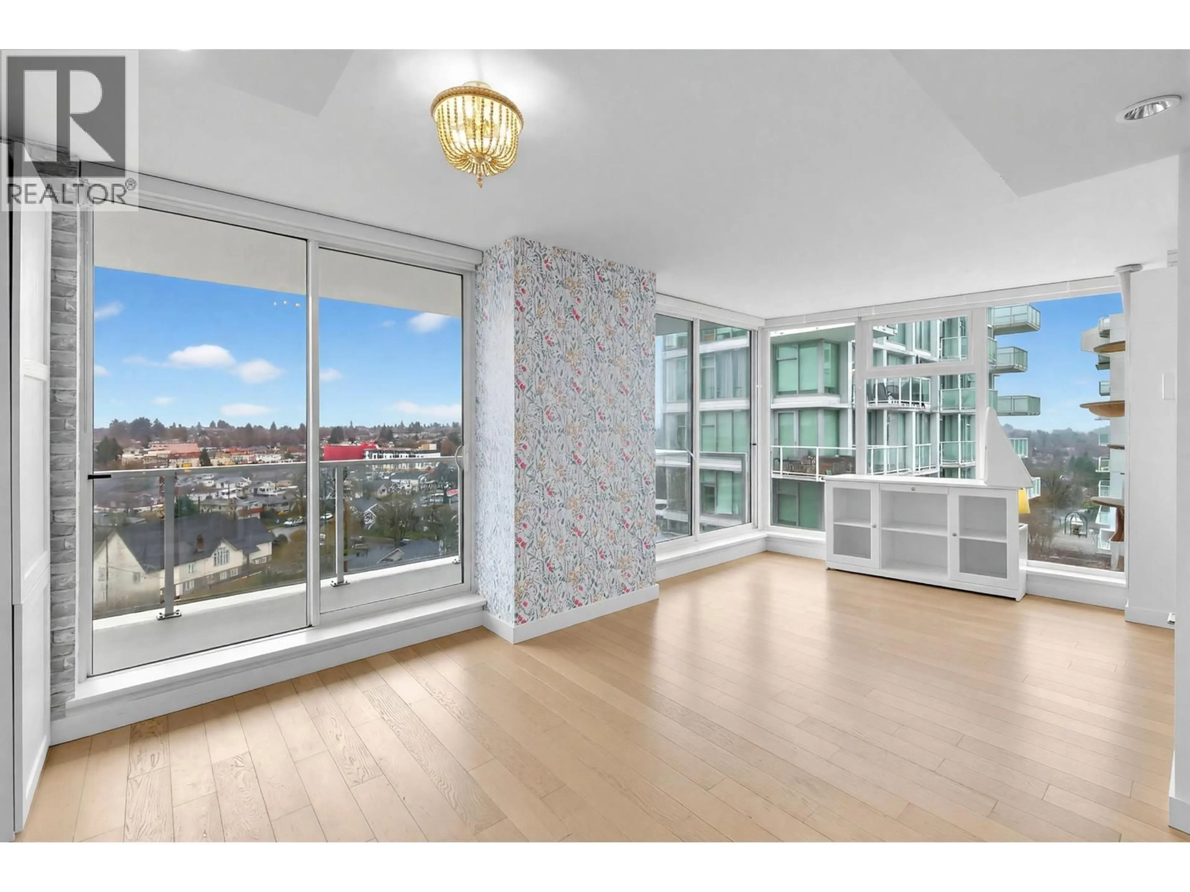 A pic of a room for 1510 - 2220 KINGSWAY, Vancouver British Columbia V5N2T7