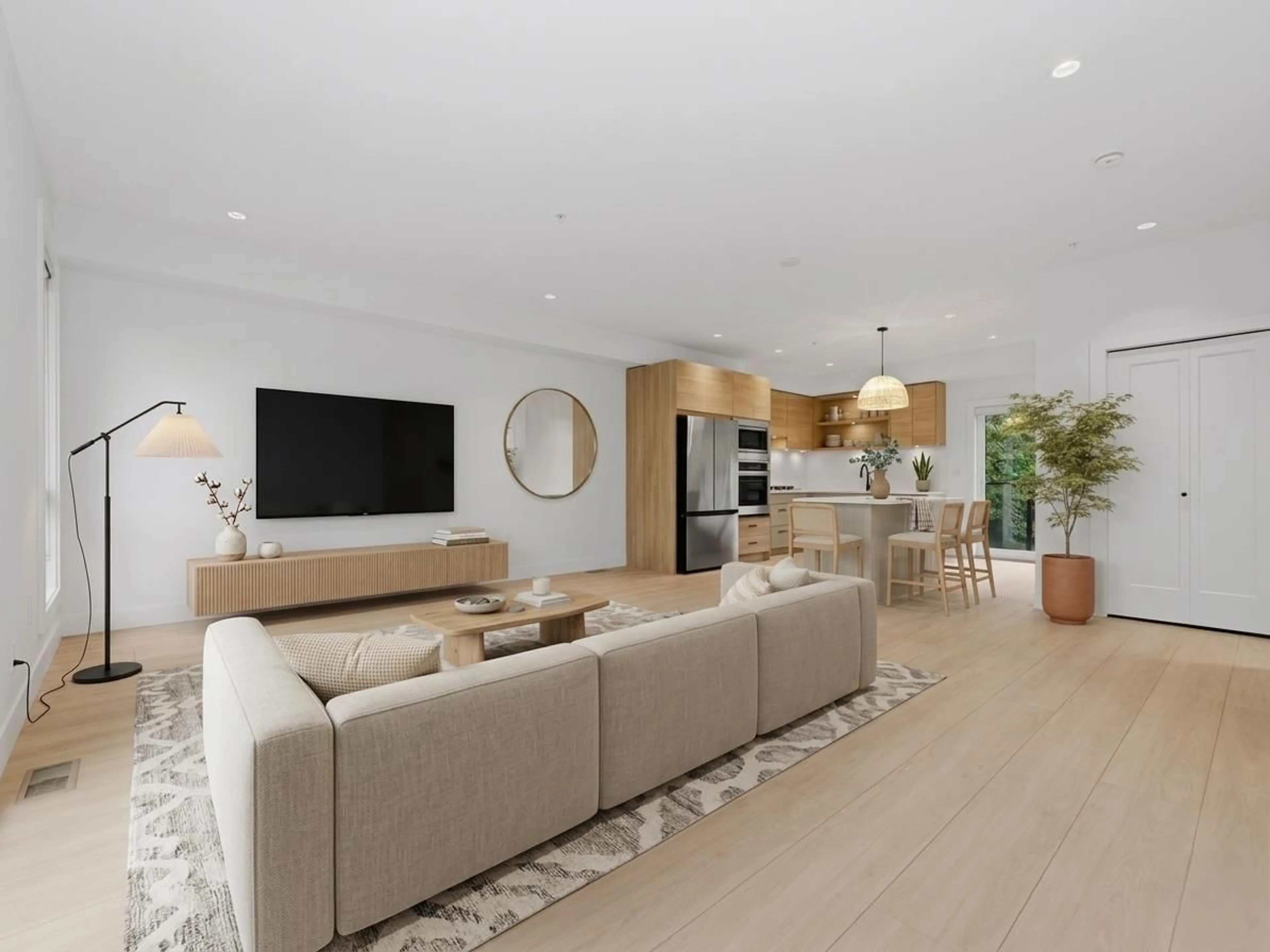 Living room with furniture, unknown for 30 - 20335 70A AVENUE, Langley British Columbia V2Y1S8