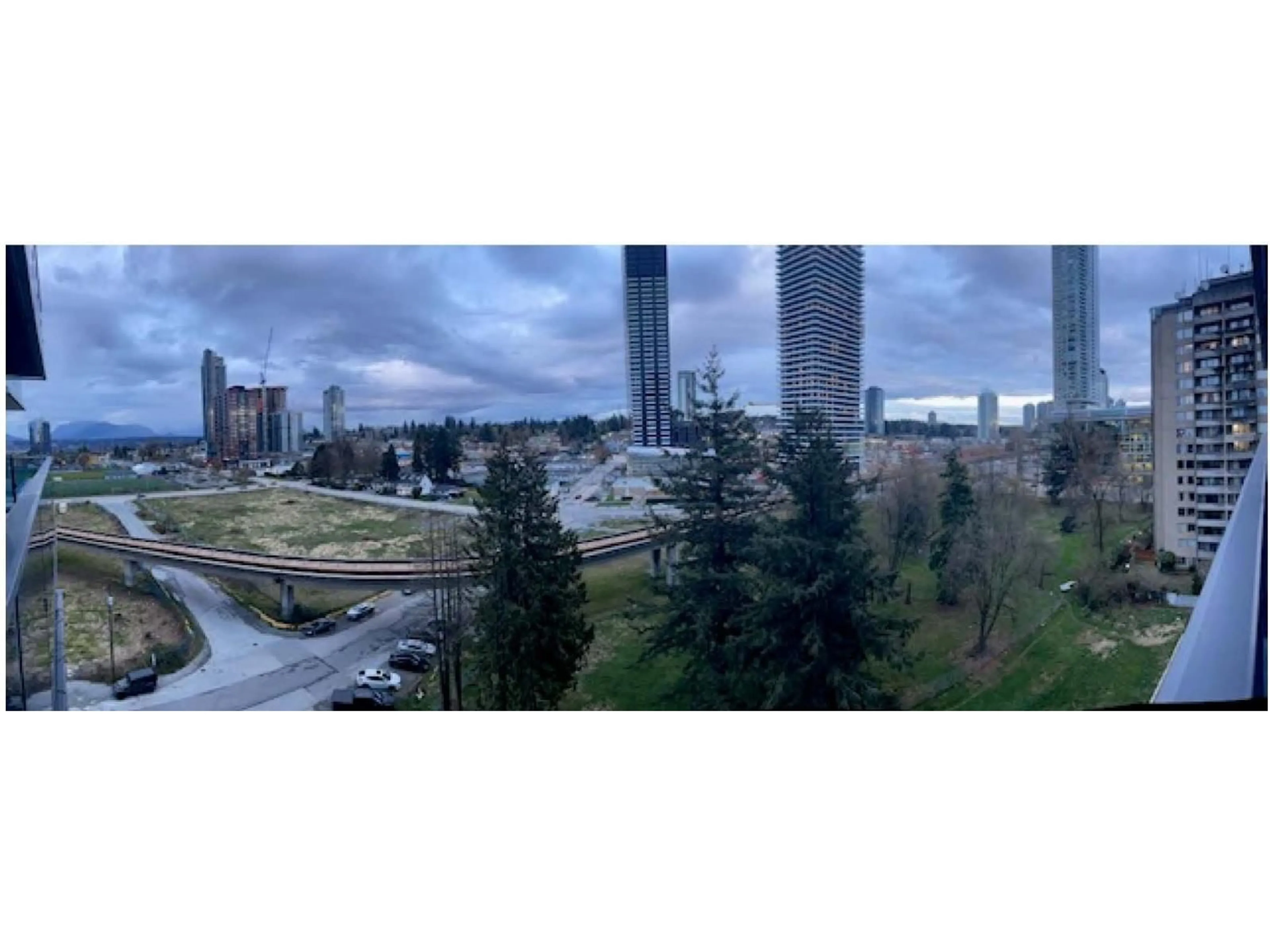 Blurry image for 906 - 13428 105 AVENUE, Surrey British Columbia V3T0S6