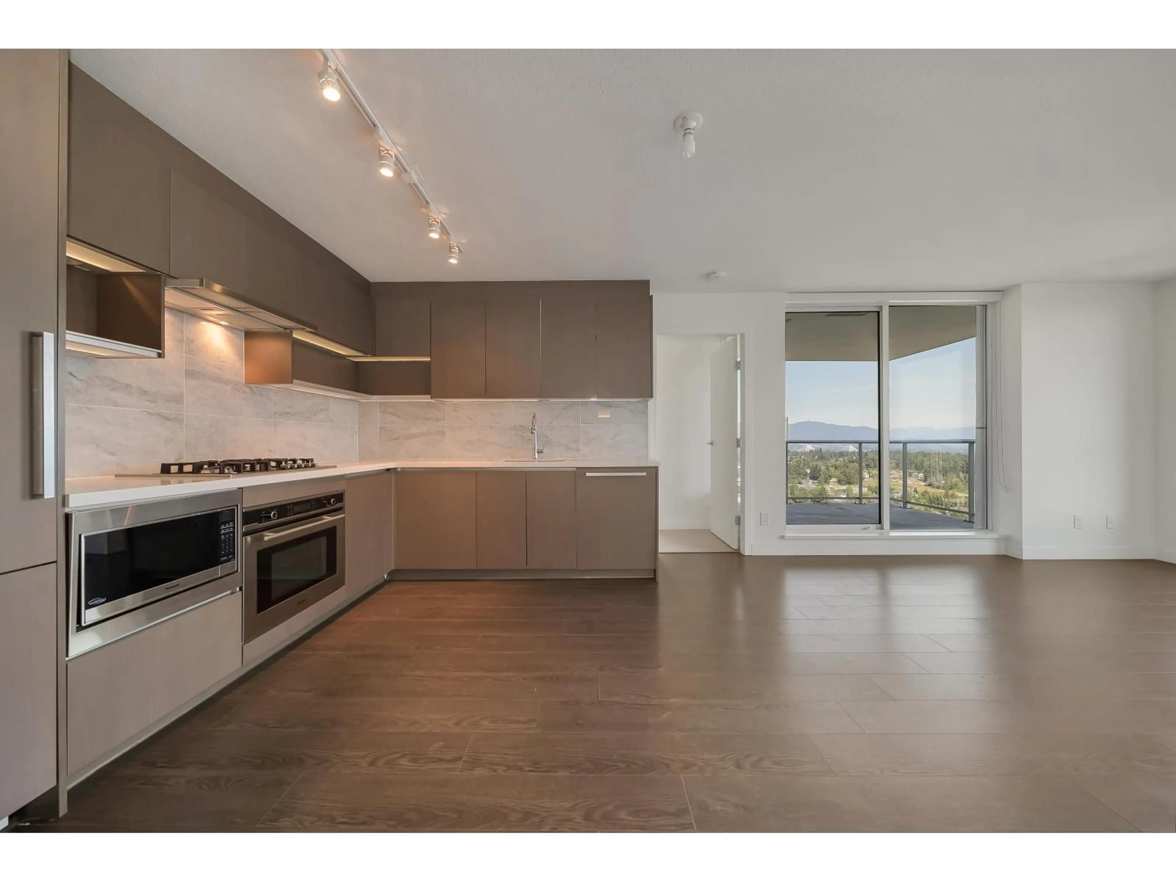 Open concept kitchen, unknown for 4508 - 13696 100 AVENUE, Surrey British Columbia V3T0L5