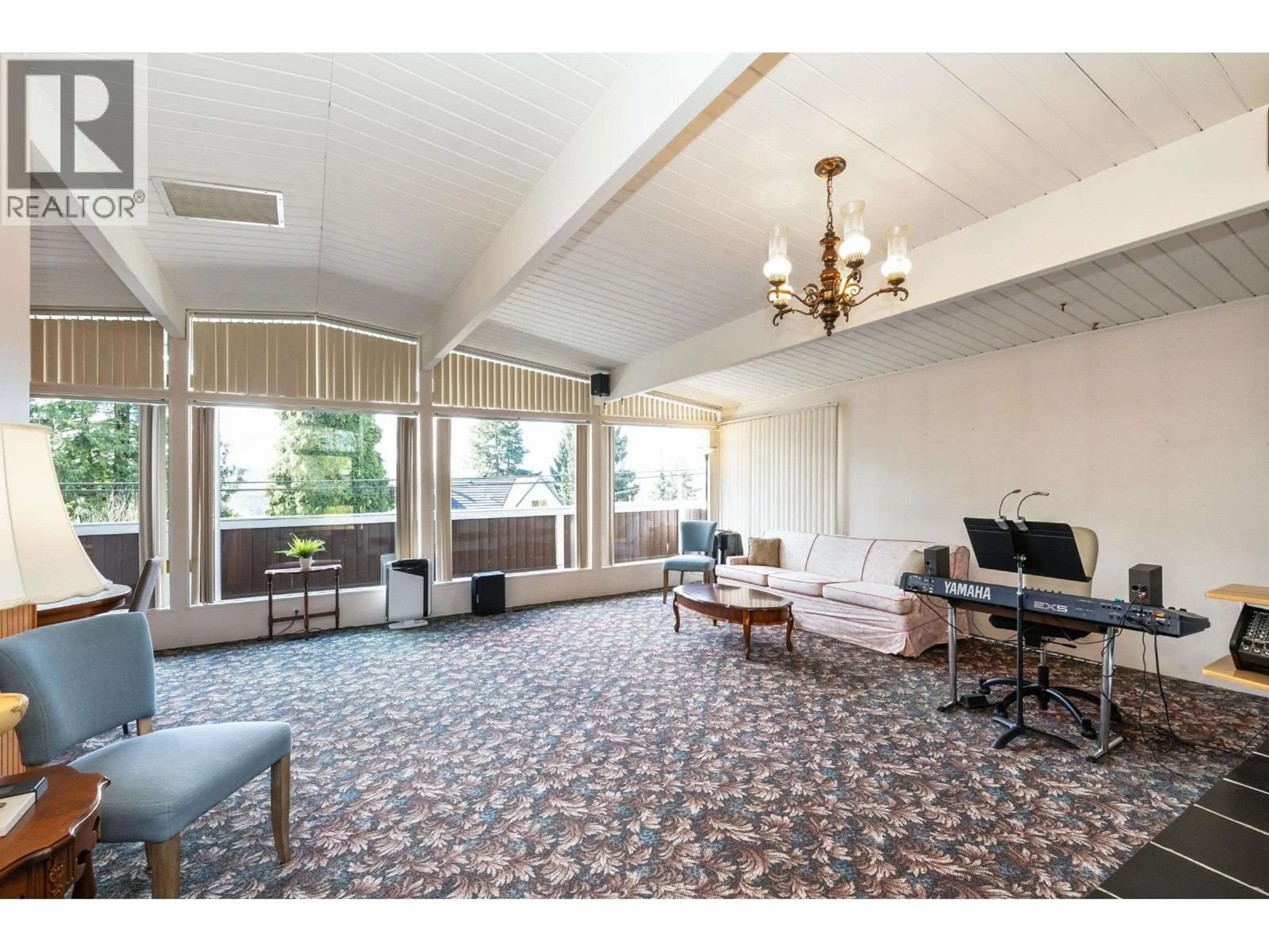 Lobby for 2113 CAPE HORN AVENUE, Coquitlam British Columbia V3K1J4