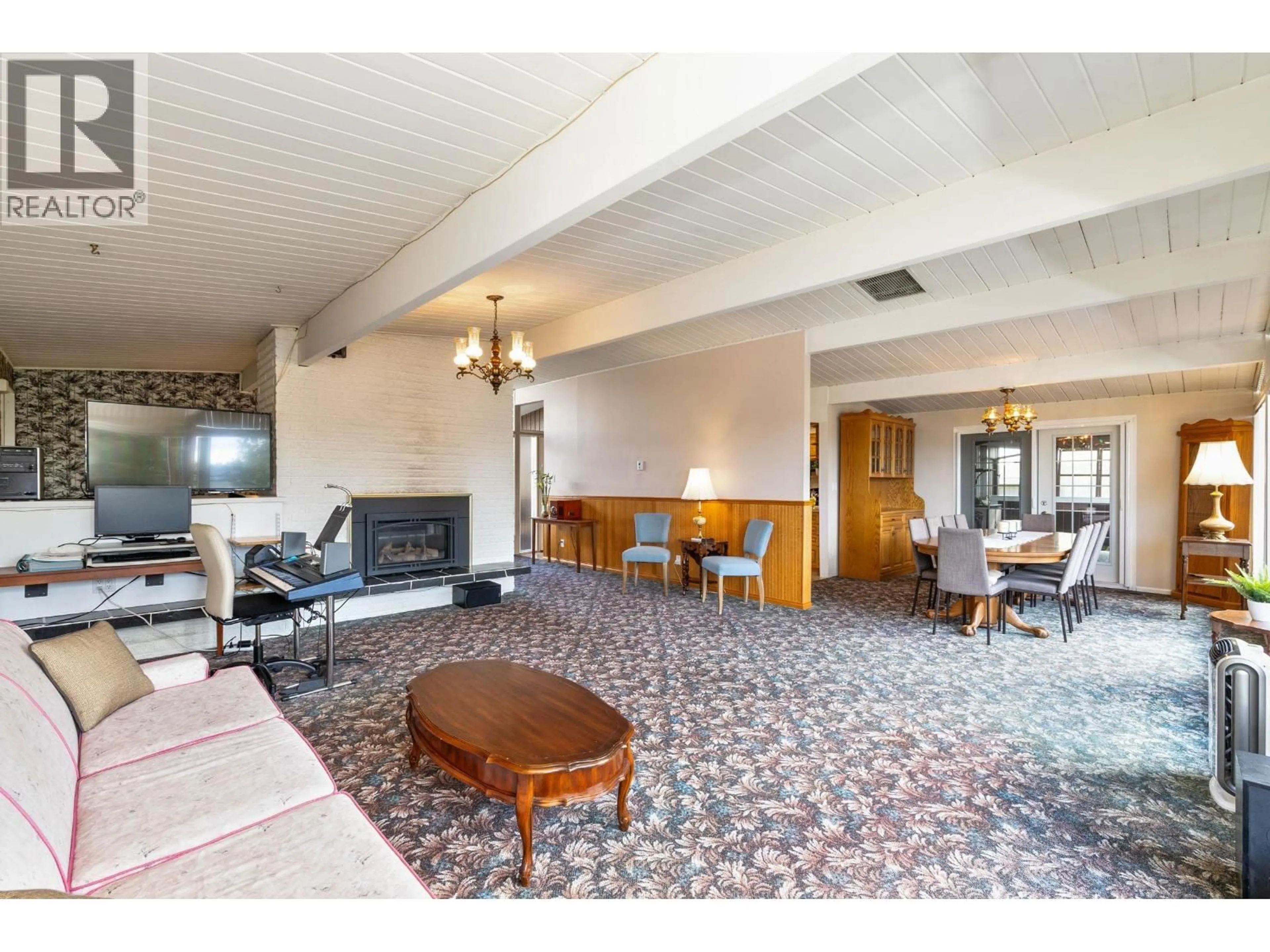 Lobby for 2113 CAPE HORN AVENUE, Coquitlam British Columbia V3K1J4