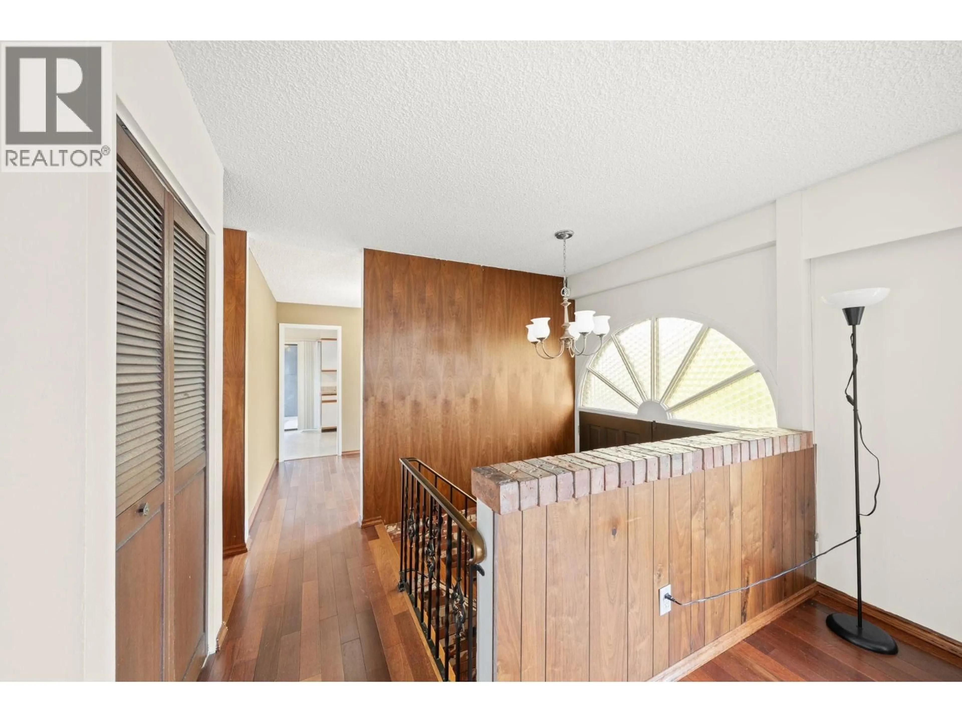 Indoor entryway for 9920 FRANCIS ROAD, Richmond British Columbia V6Y1B3