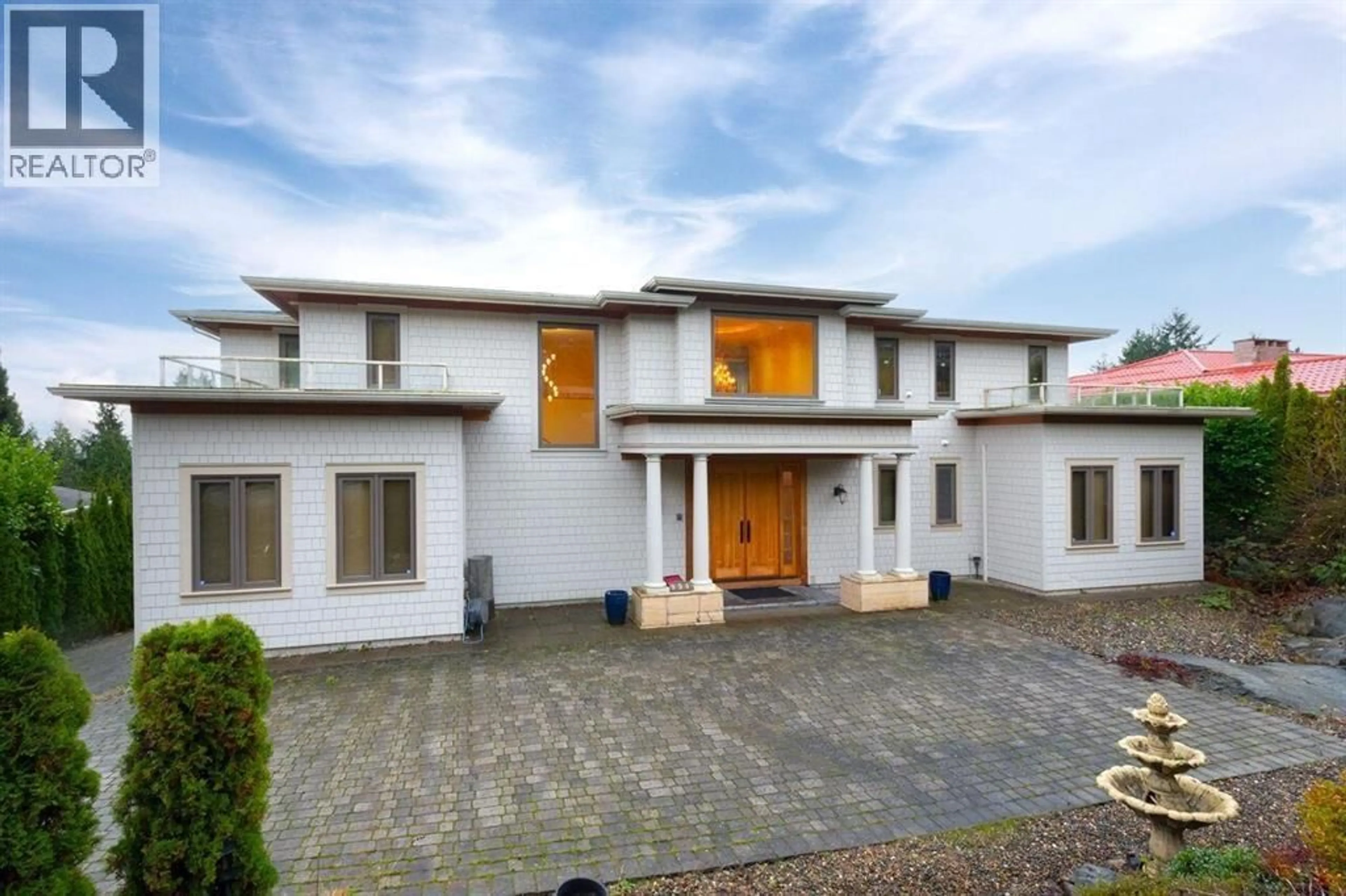 Home with brick exterior material, street for 950 GREENWOOD ROAD, West Vancouver British Columbia V7S1X7