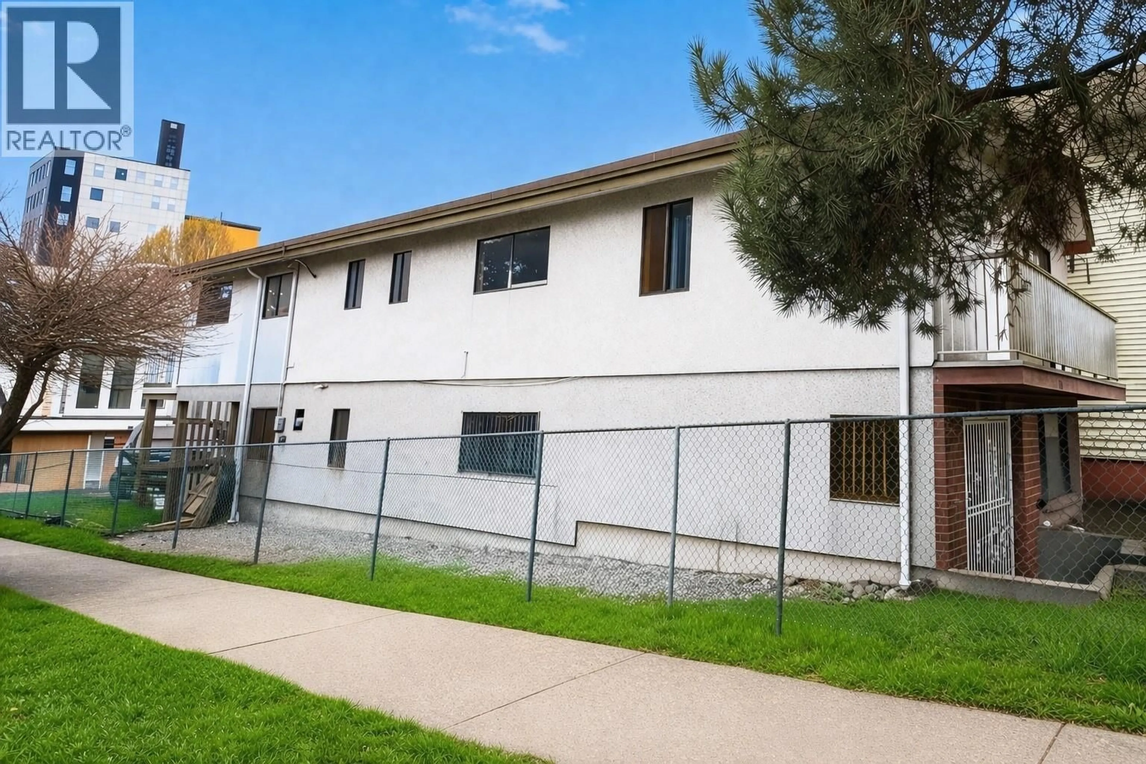 Unknown for 356 UNION STREET, Vancouver British Columbia V6A2B5