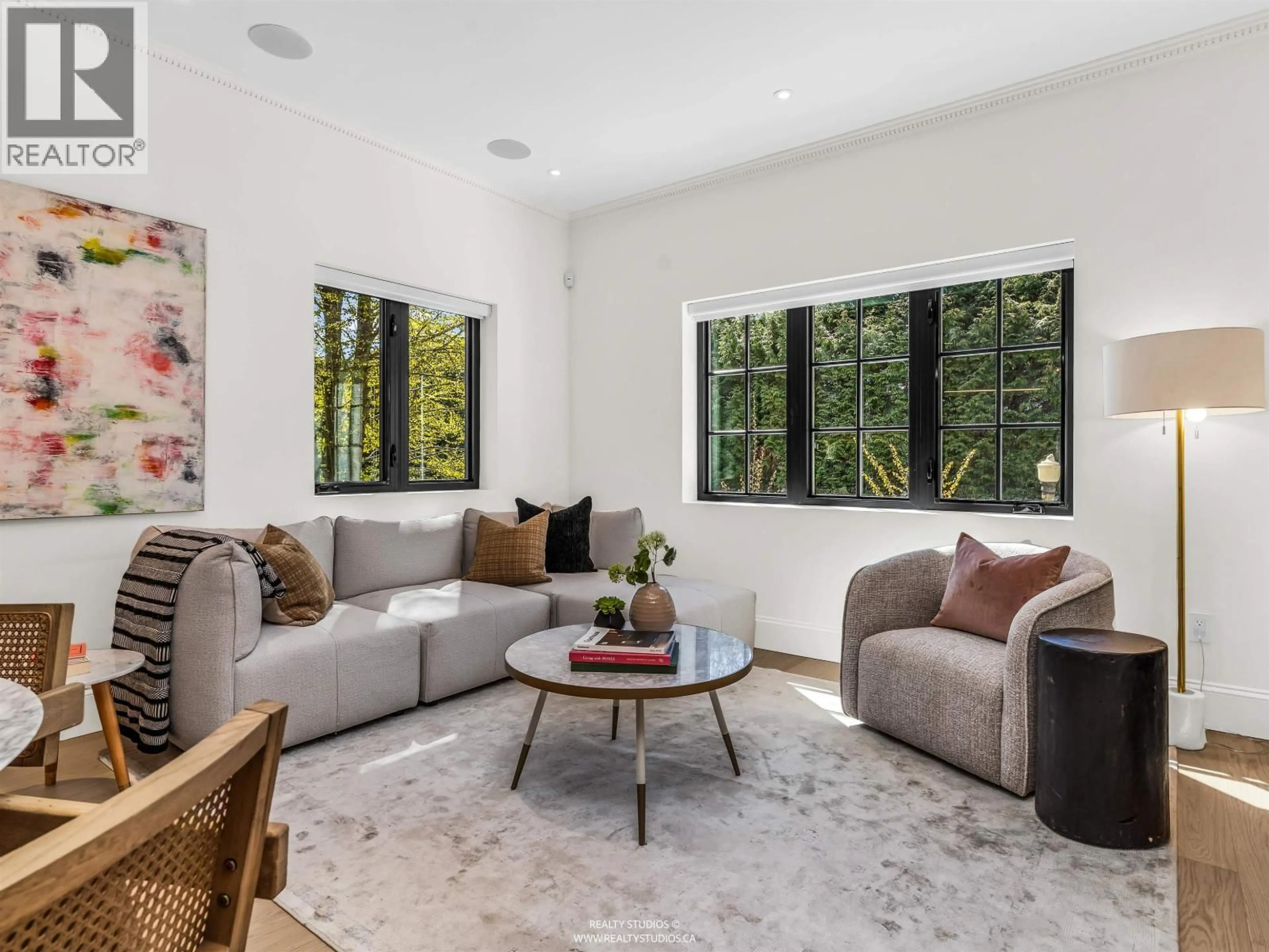 Living room with furniture, unknown for 3 - 4088 MAPLE CRESCENT, Vancouver British Columbia V6J4B2