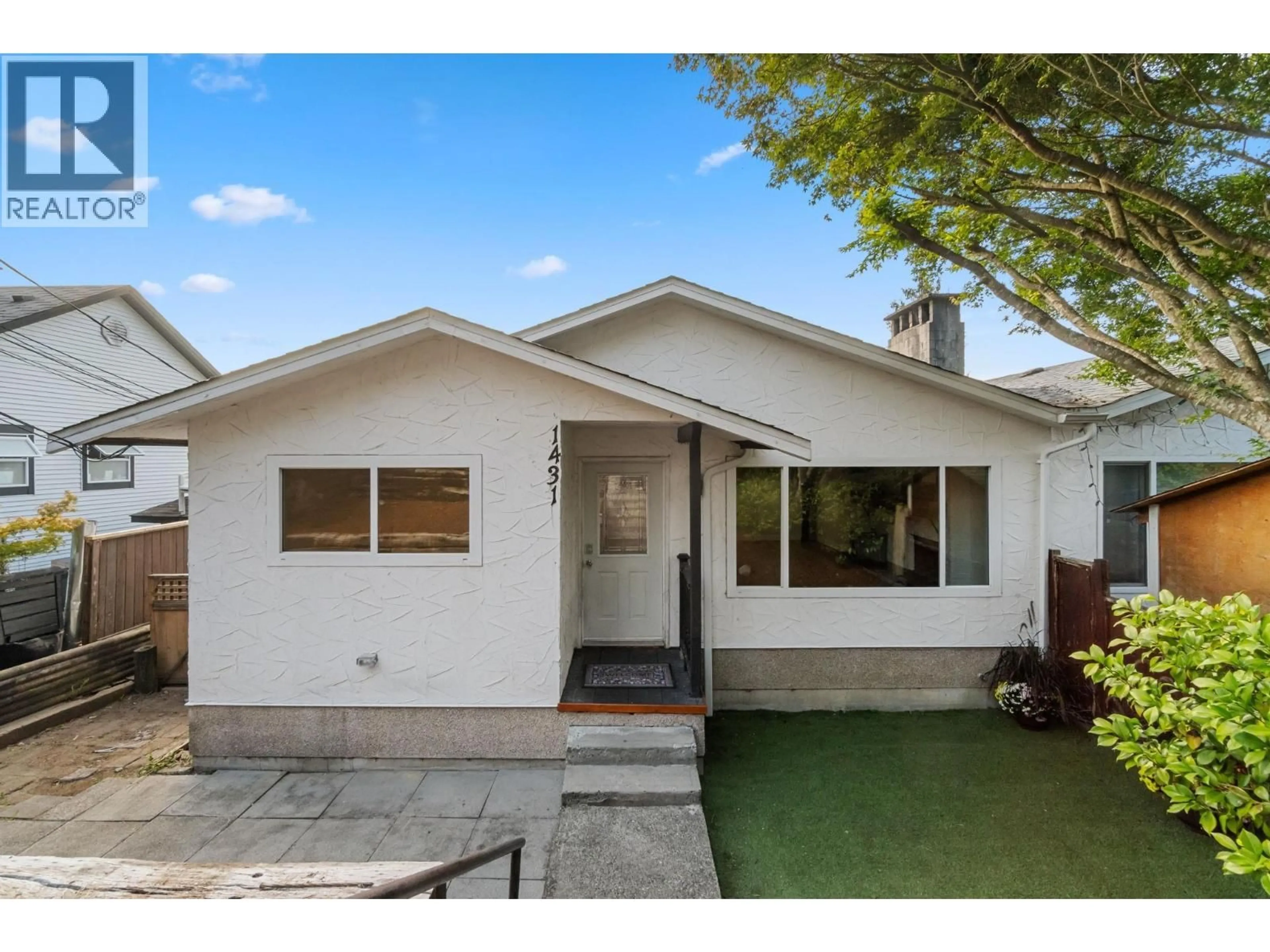 Home with vinyl exterior material, street for 1431 ELINOR CRESCENT, Port Coquitlam British Columbia V3C2Y3