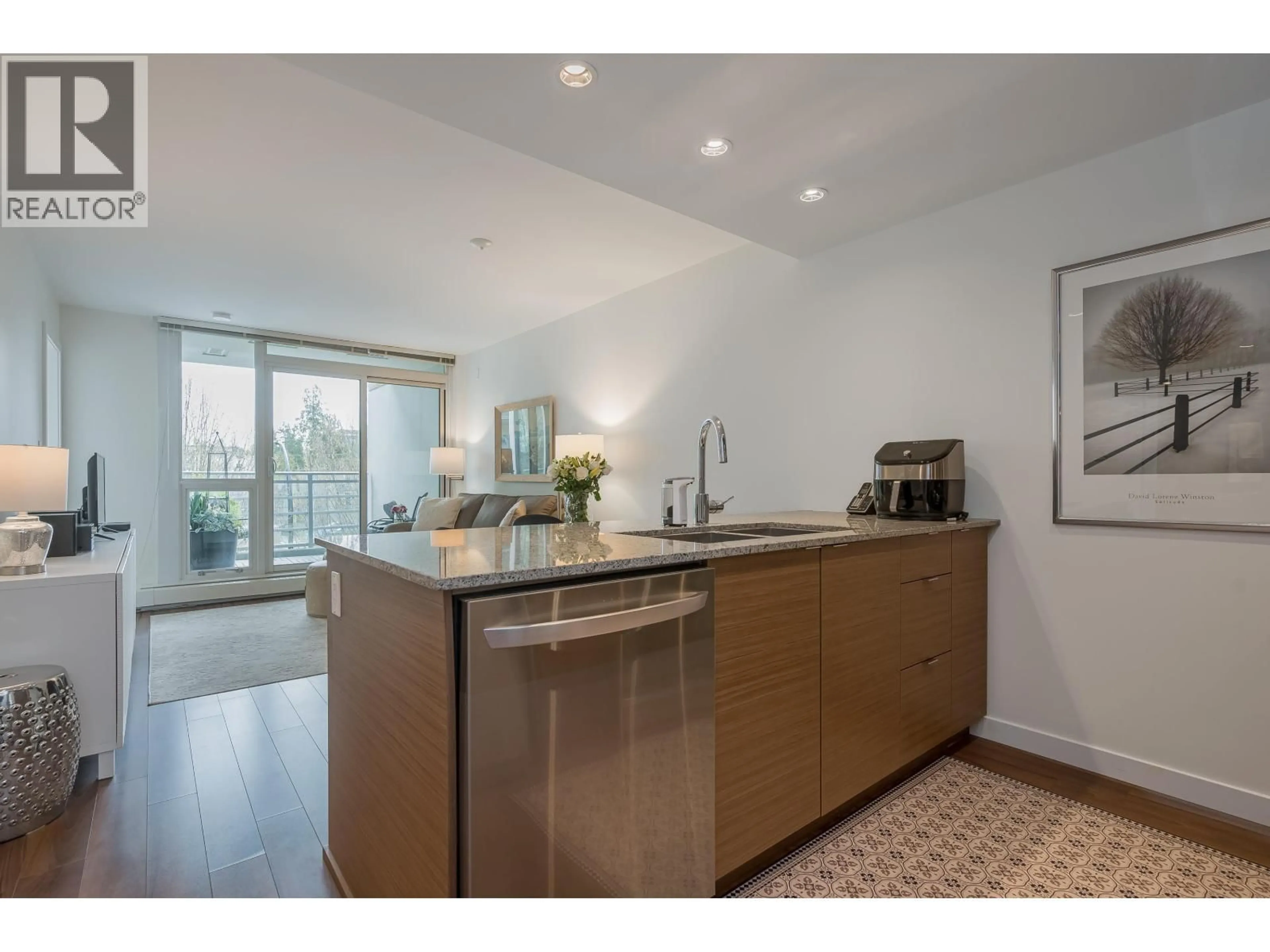 Unknown for 319 - 135 17TH STREET, North Vancouver British Columbia V7L0C4