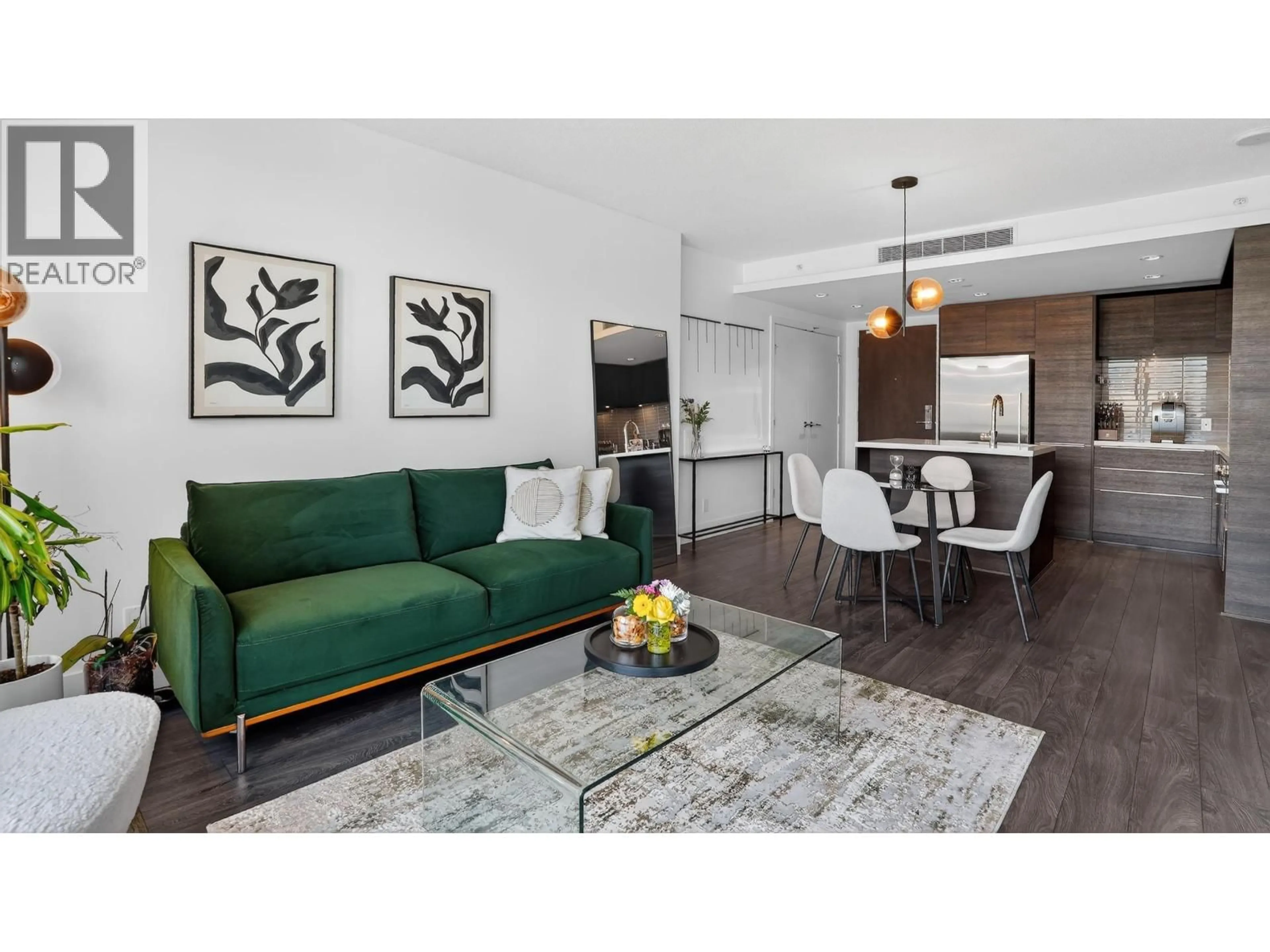 Living room with furniture, wood/laminate floor for 1401 - 1550 FERN STREET, North Vancouver British Columbia V7J0A9