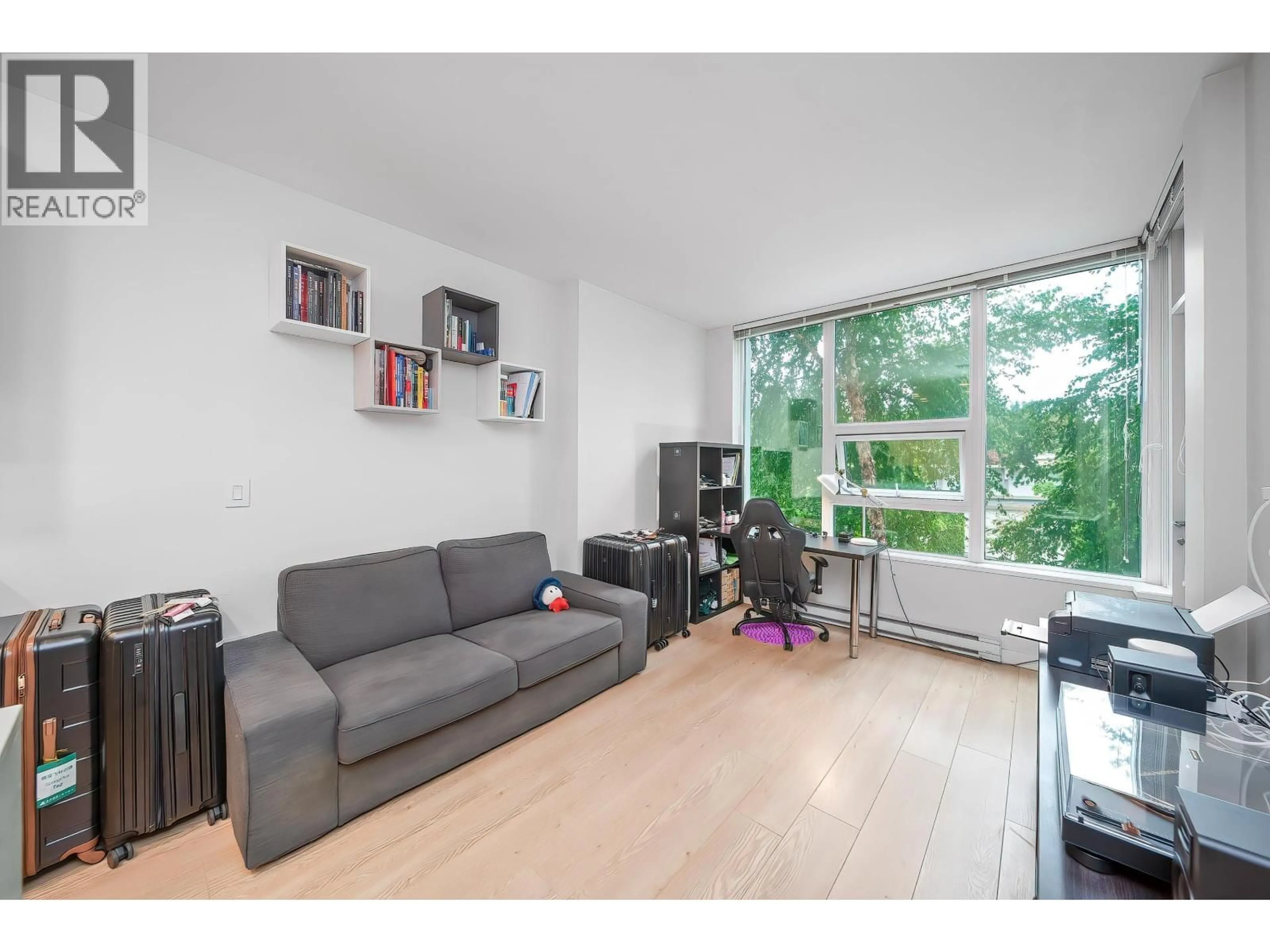 Living room with furniture, unknown for 304 - 530 WHITING WAY, Coquitlam British Columbia V3J0J4