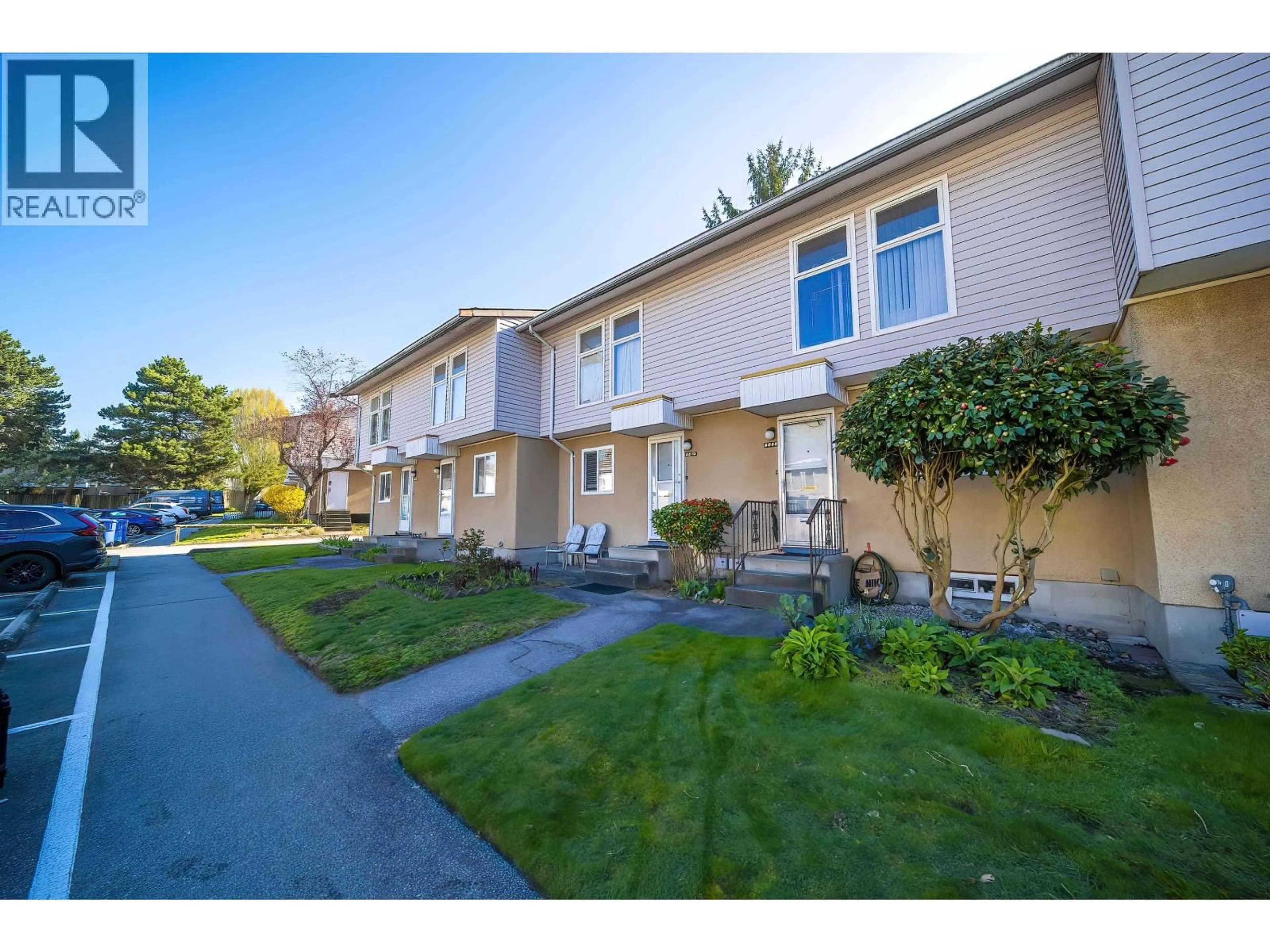 Unknown for 6866 ARLINGTON STREET, Vancouver British Columbia V5S3N9