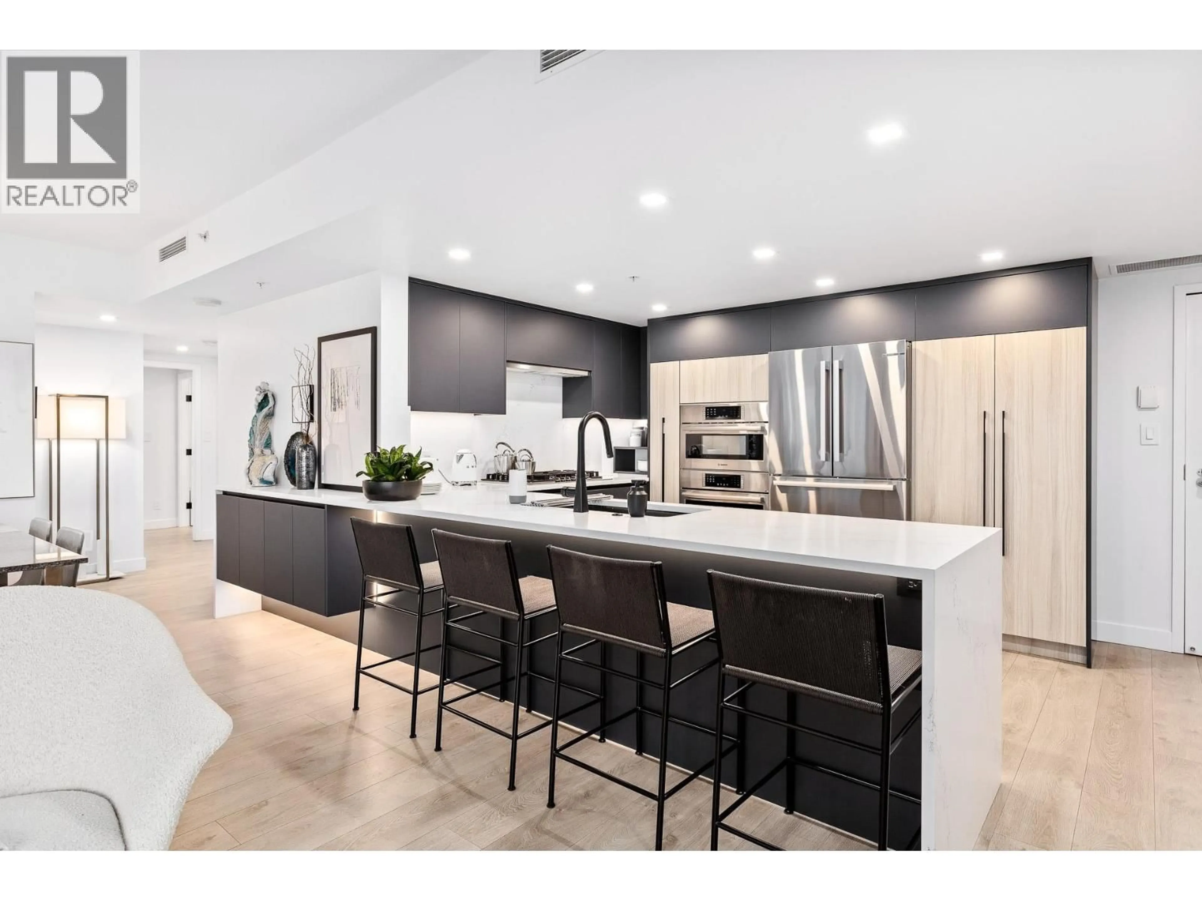 Contemporary kitchen, ceramic/tile floor for 1604 - 1205 HASTINGS STREET, Vancouver British Columbia V6E4T7