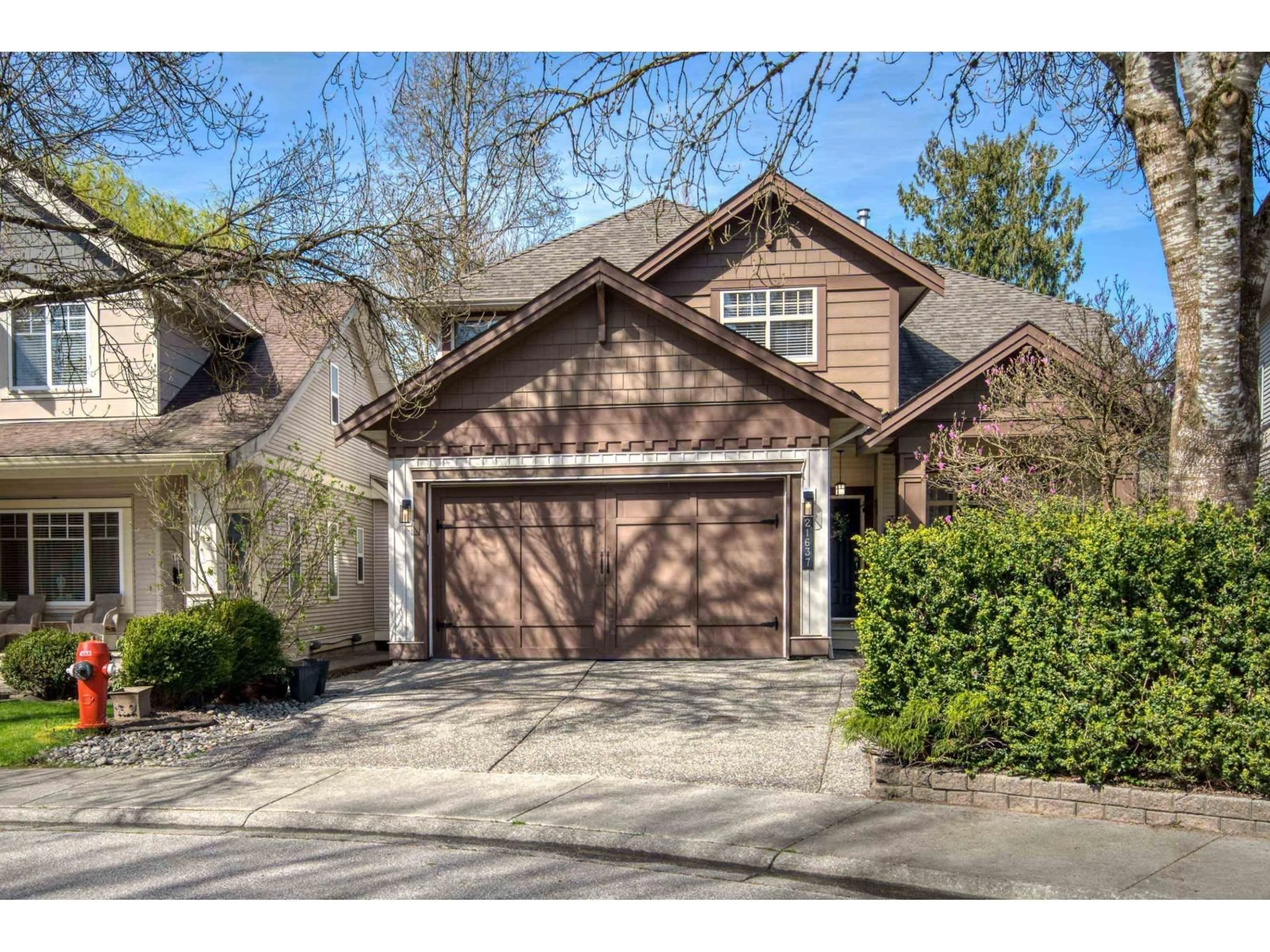 Home with brick exterior material, street for 21637 94A AVENUE, Langley British Columbia V3W4E2