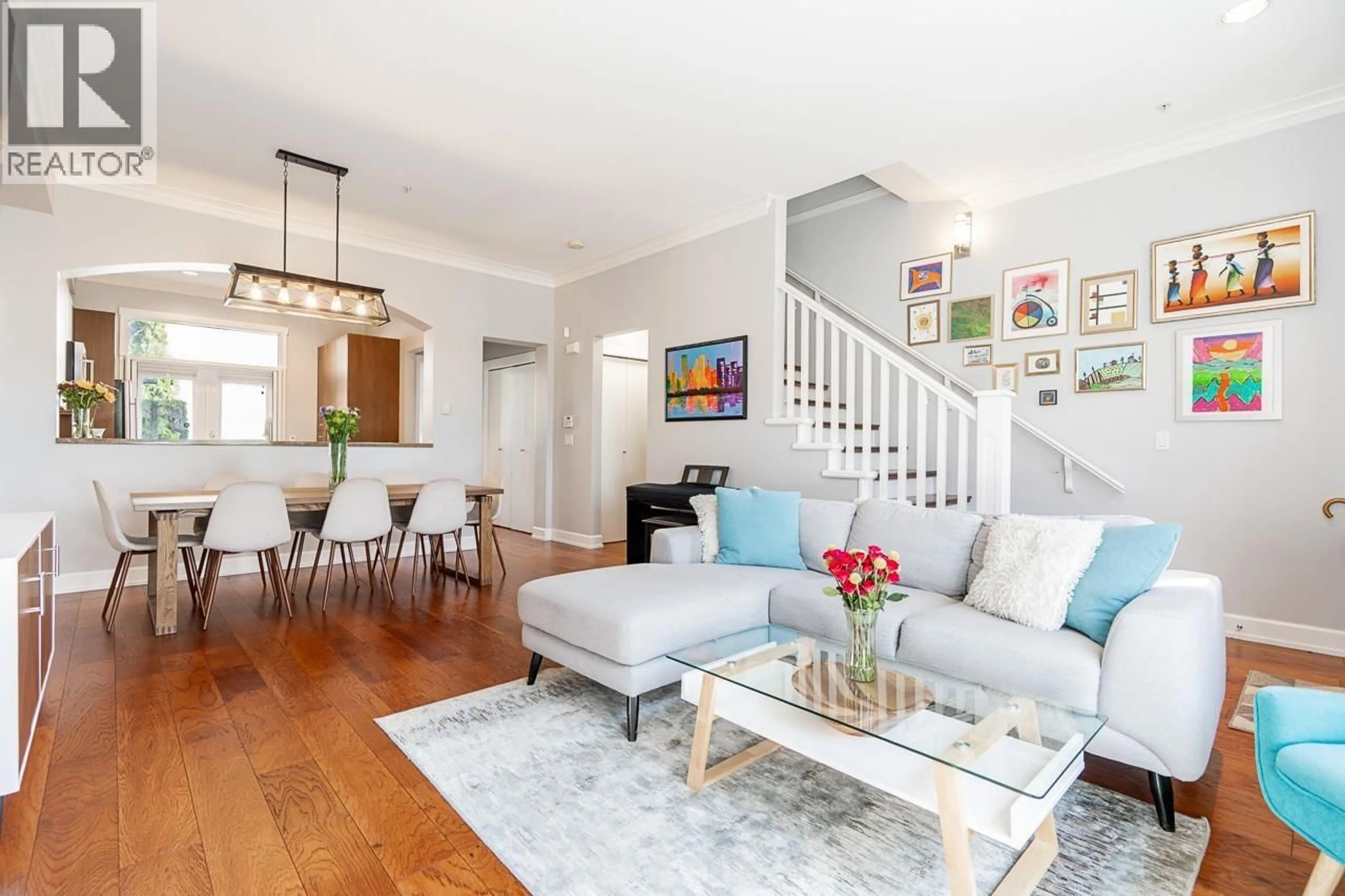 Living room with furniture, unknown for 991 38TH AVENUE, Vancouver British Columbia V5Z2L7