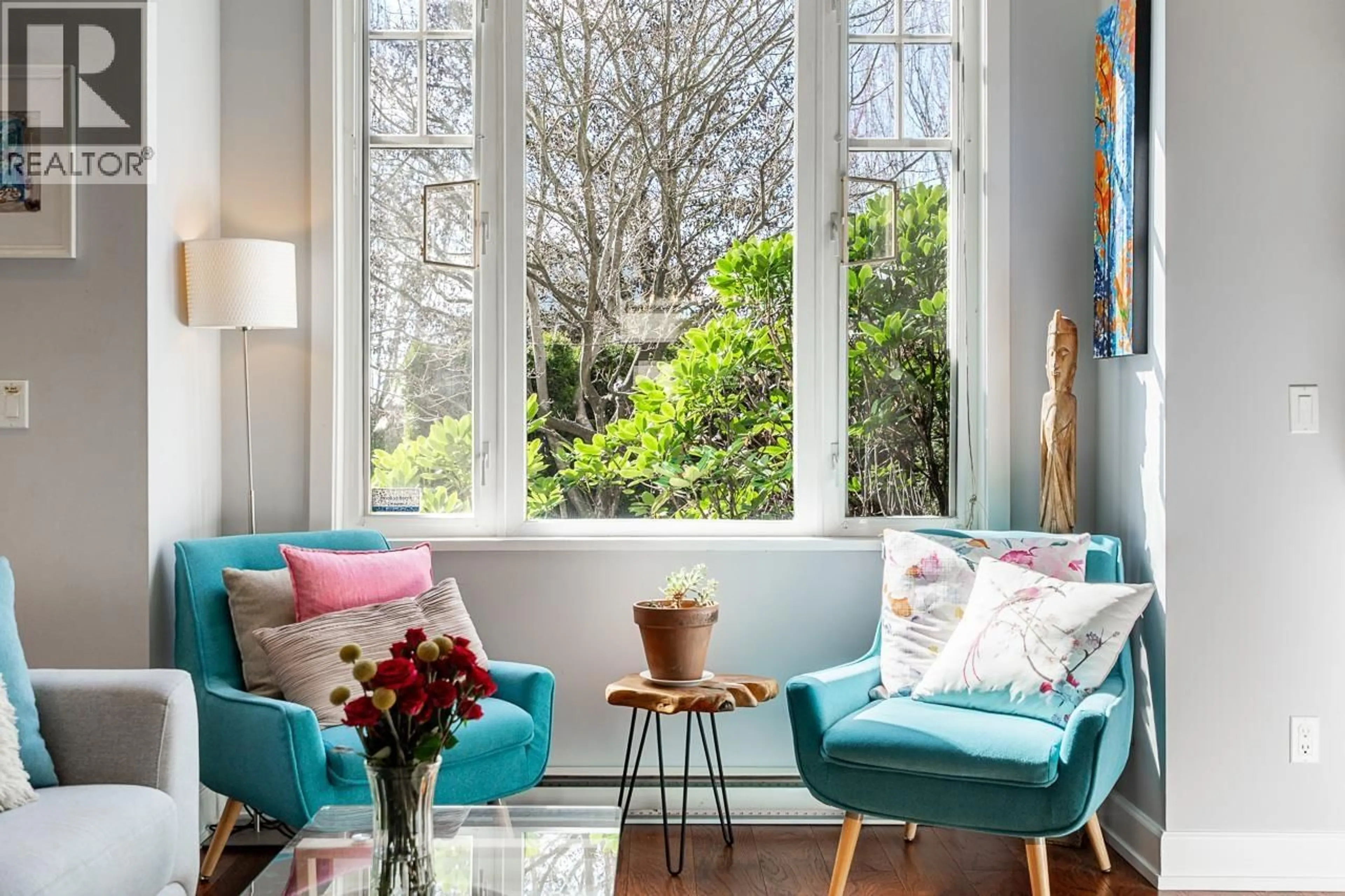 Living room with furniture, unknown for 991 38TH AVENUE, Vancouver British Columbia V5Z2L7