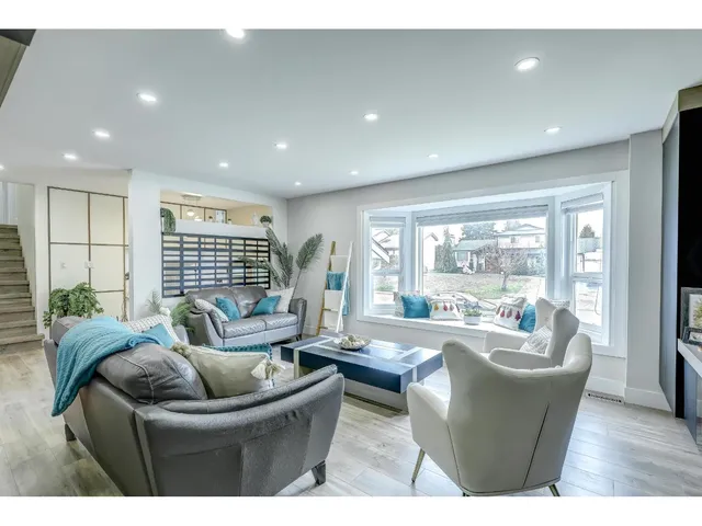 26970 32A AVENUE, Langley 5