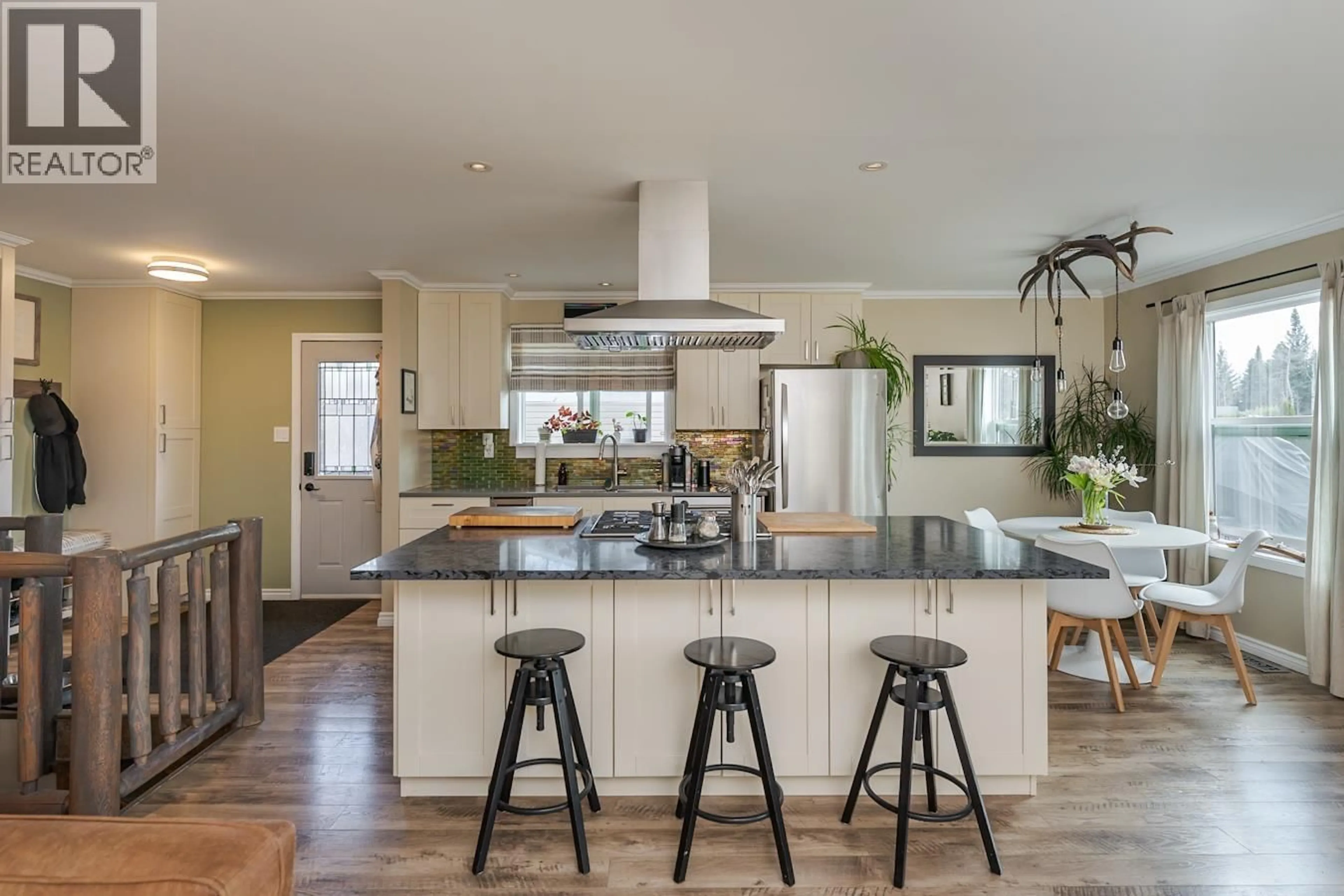 Open concept kitchen, unknown for 6610 ESSEX CRESCENT, Prince George British Columbia V2N2P1