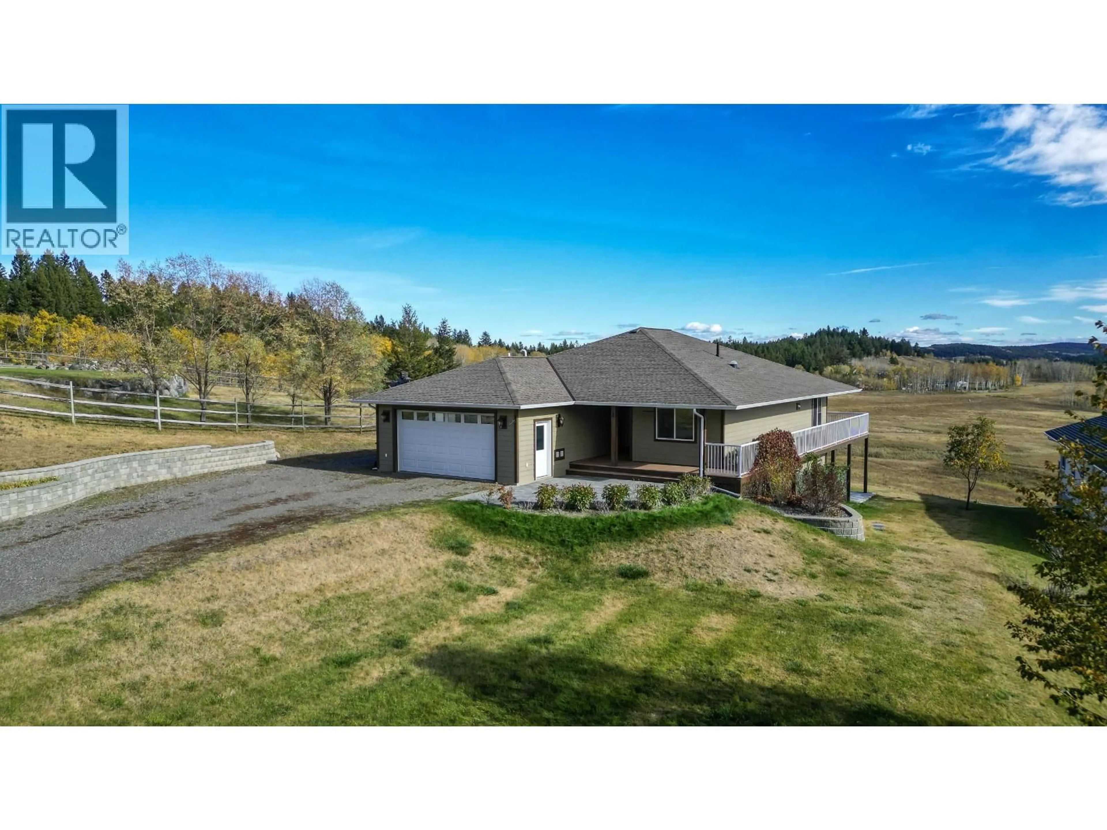 A pic from outside/outdoor area/front of a property/back of a property/a pic from drone, unknown for 5072 BLOCK DRIVE, 108 Mile Ranch British Columbia V0K2Z0
