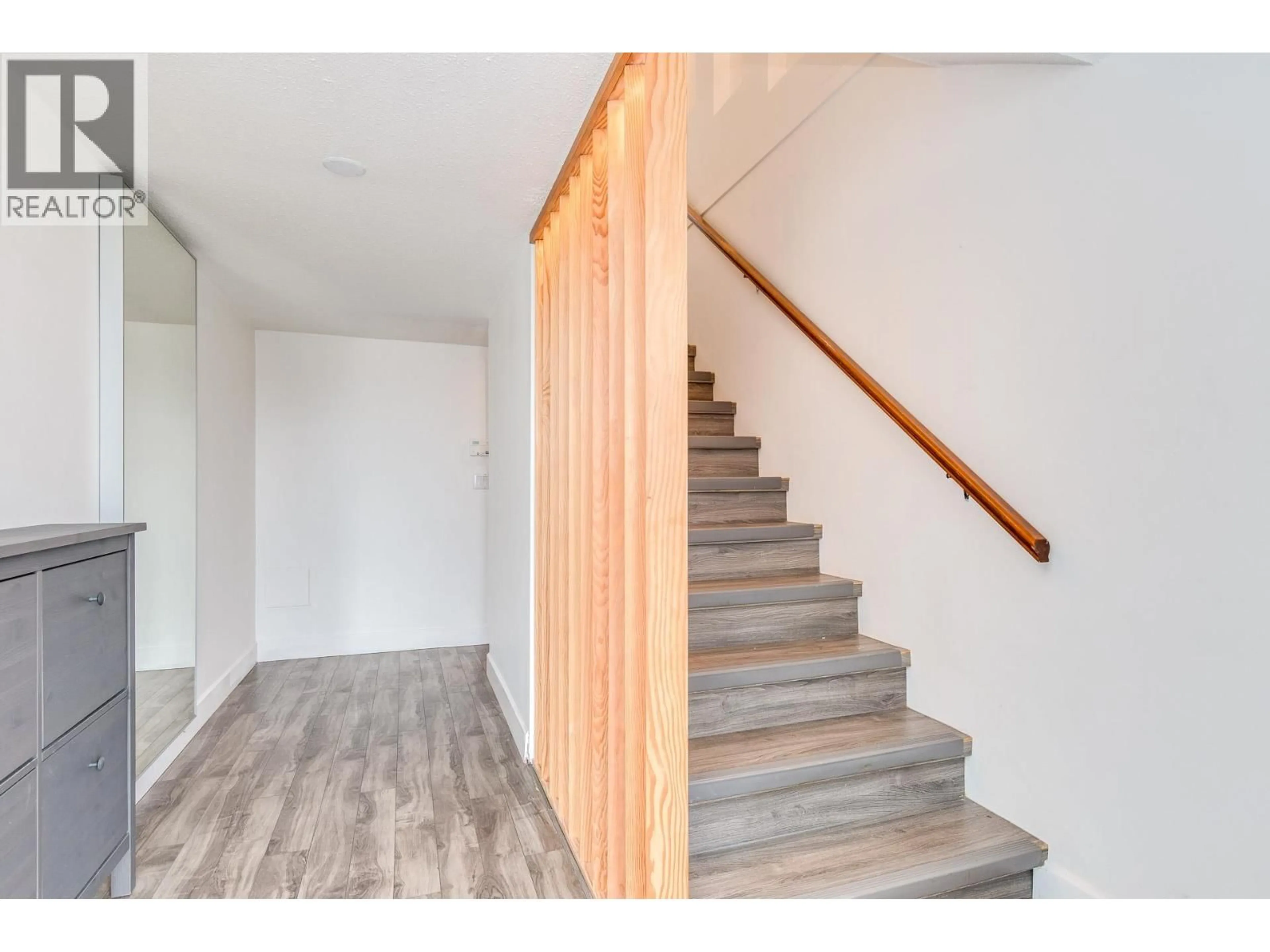 Unknown for 11390 HARRISON STREET, Maple Ridge British Columbia V2X9L2