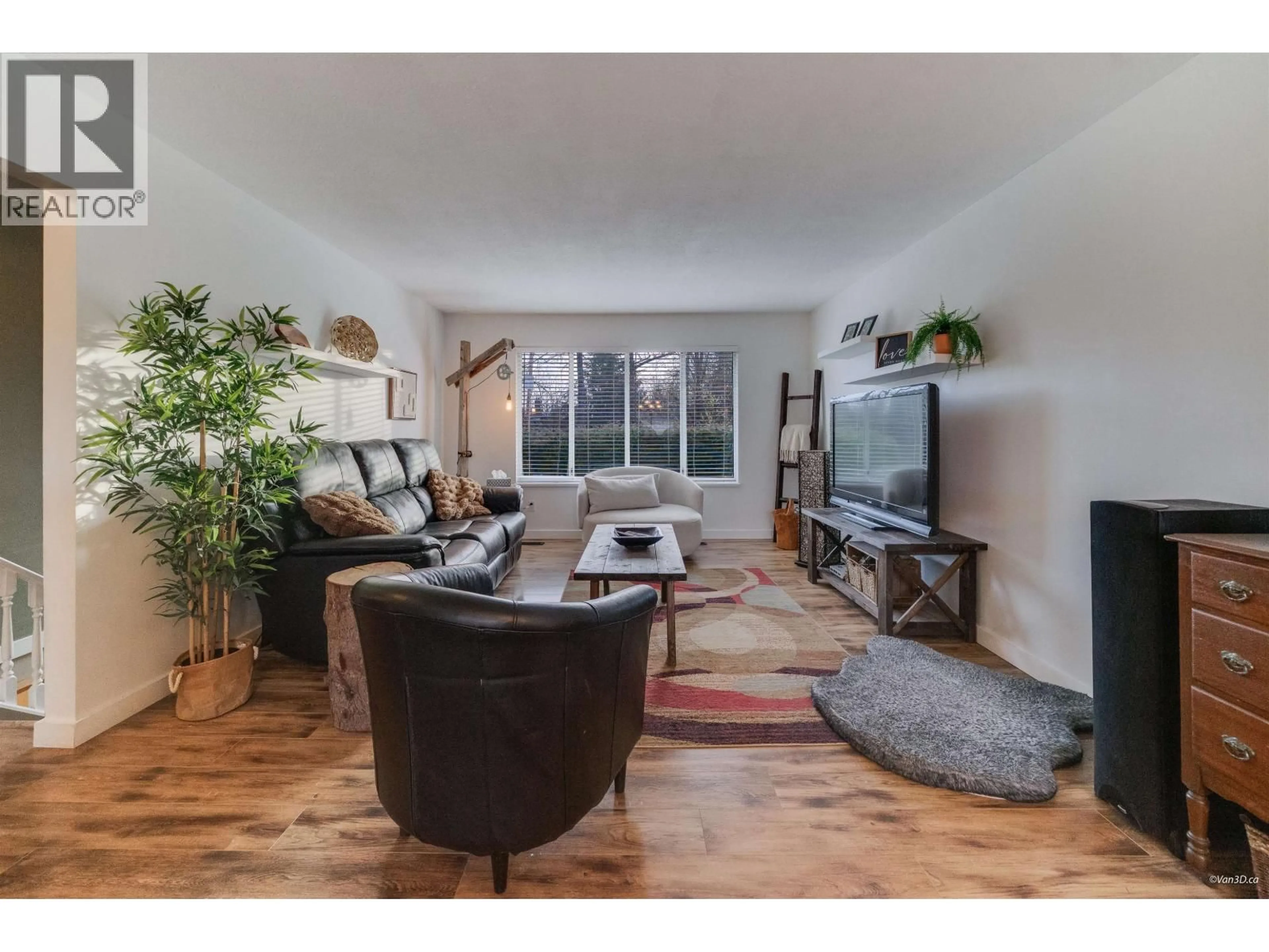 Living room with furniture, unknown for 12515 227 STREET, Maple Ridge British Columbia V2X6K4