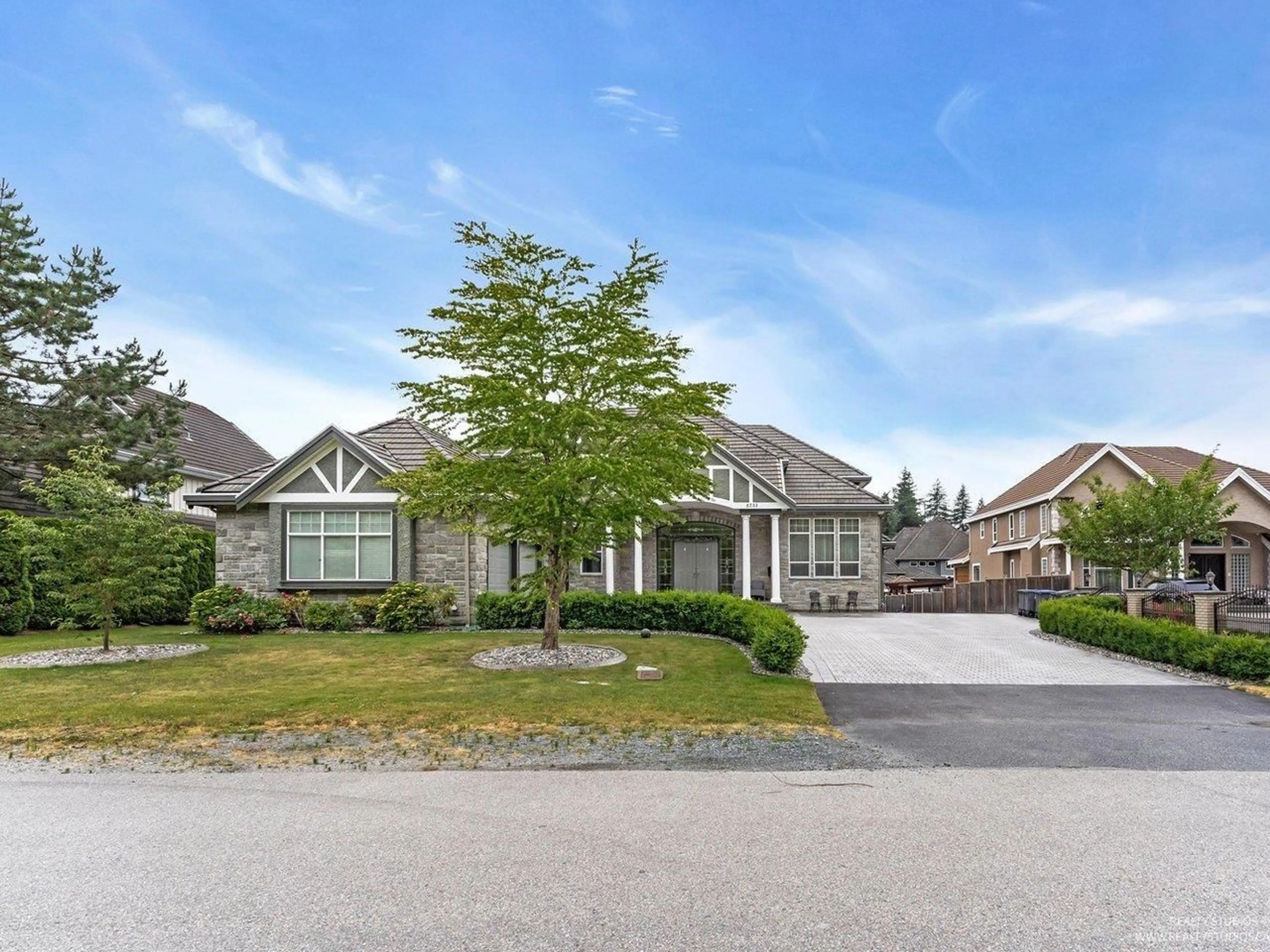 Unknown for 5733 136B STREET, Surrey British Columbia V3X3N9