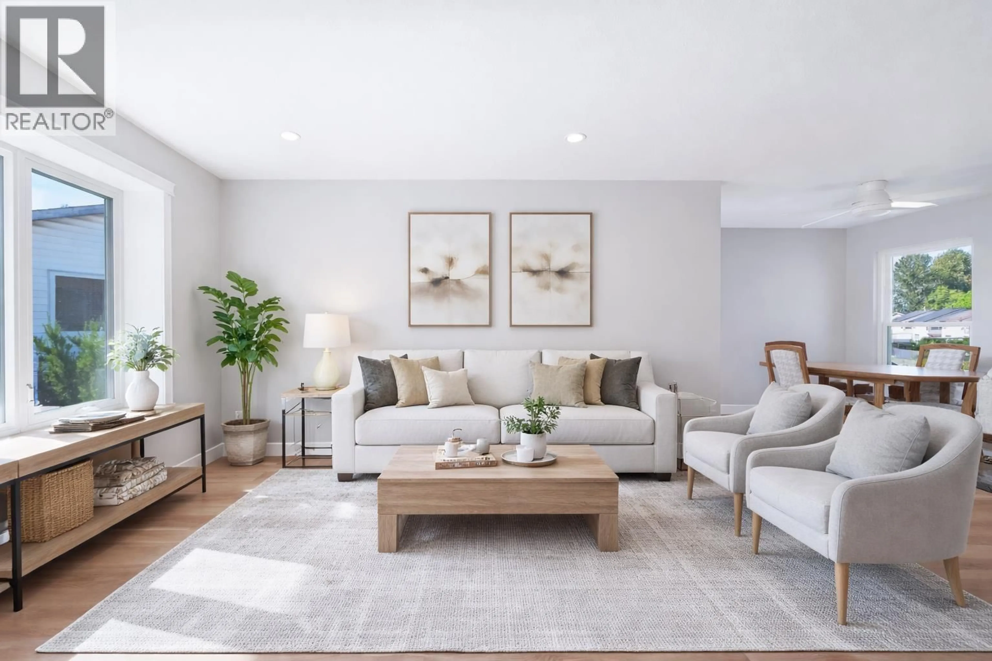 Living room with furniture, unknown for 11850 GREENHAVEN COURT, Pitt Meadows British Columbia V3Y1L6