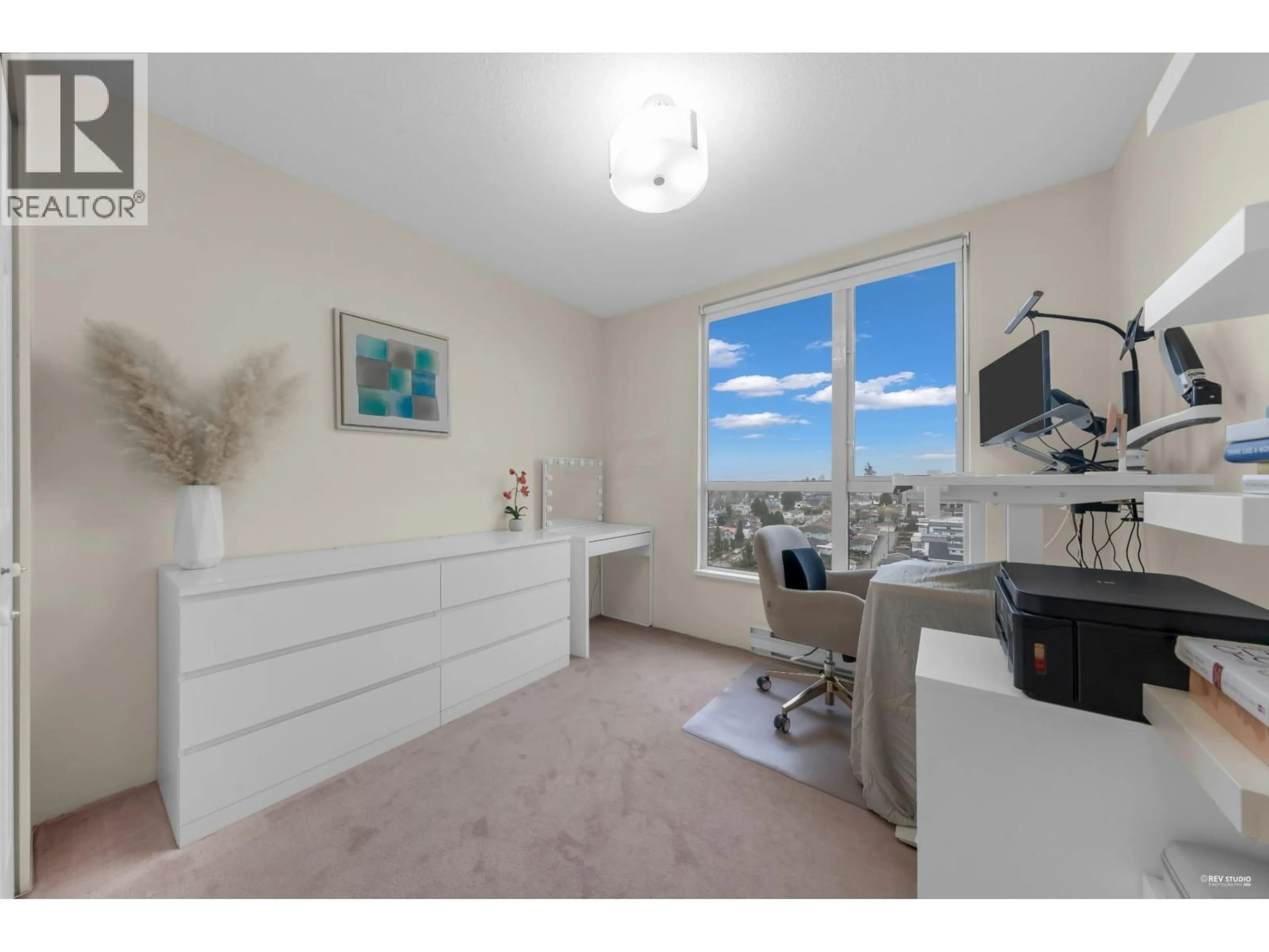 A pic of a room for 1408 - 5189 GASTON STREET, Vancouver British Columbia V5R6C7