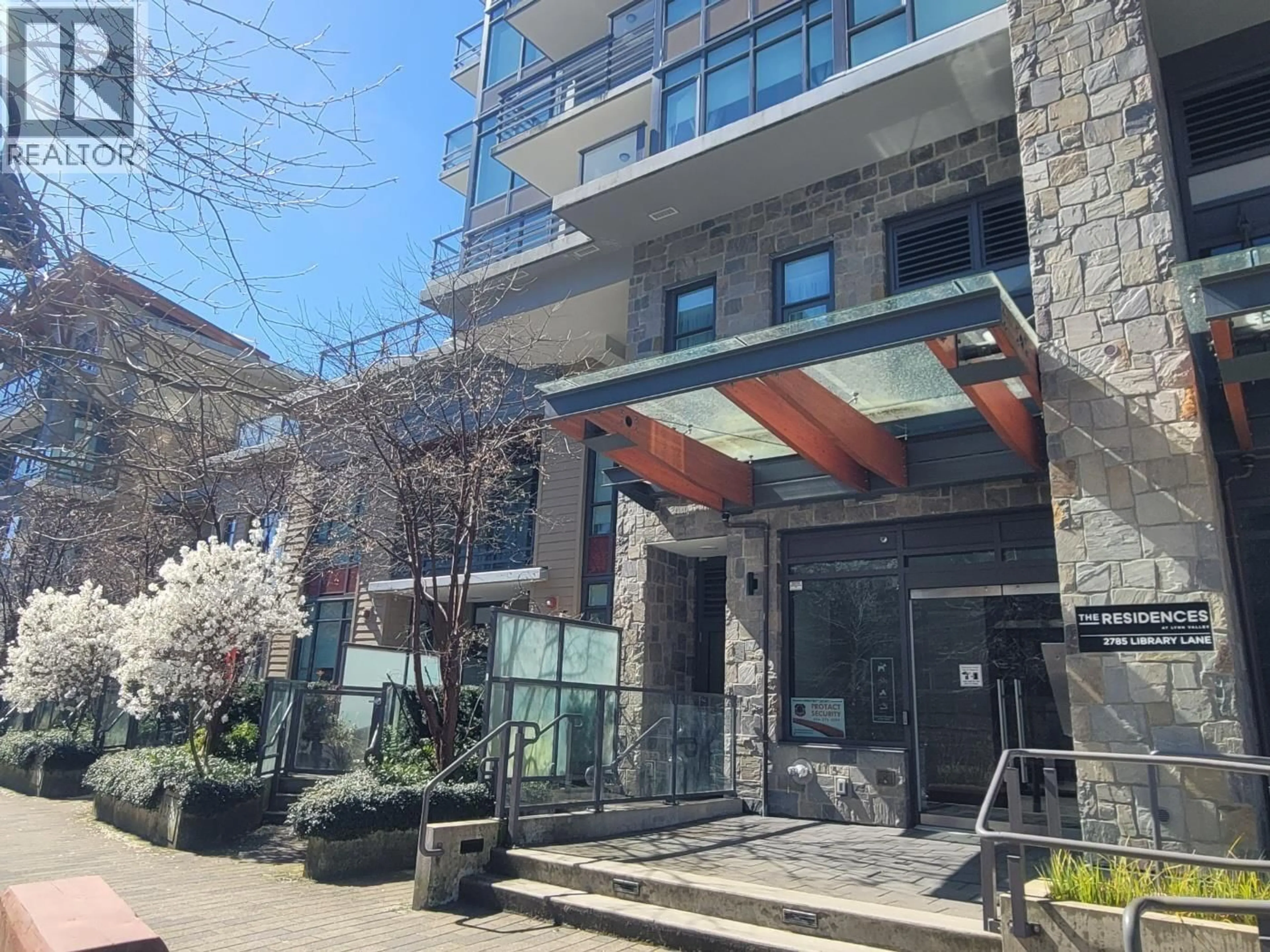 Indoor foyer for 608 - 2785 LIBRARY LANE, North Vancouver British Columbia V7J0C3