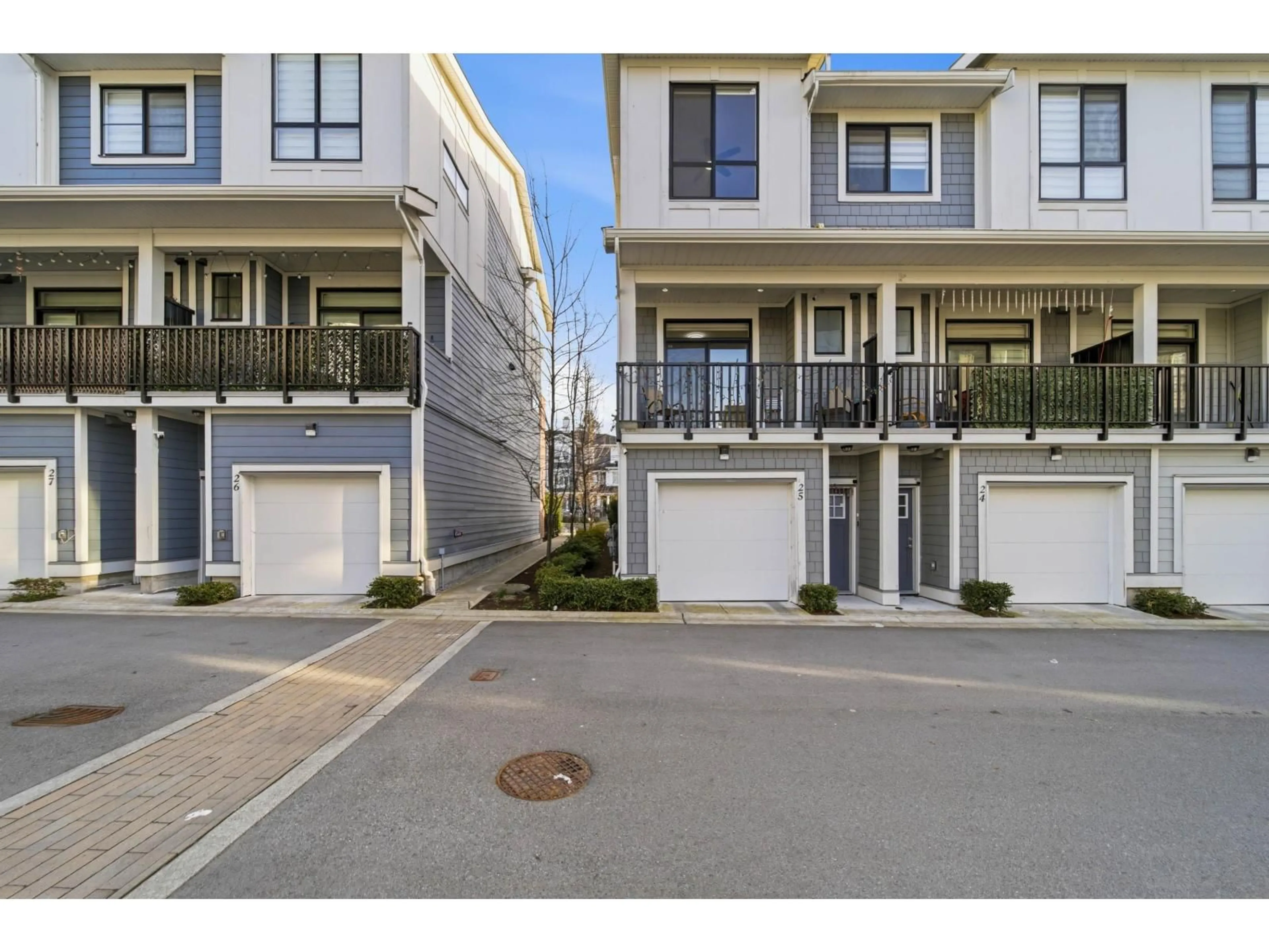 A pic from outside/outdoor area/front of a property/back of a property/a pic from drone, street for 25 - 11556 72A AVENUE, Delta British Columbia V4C1A9