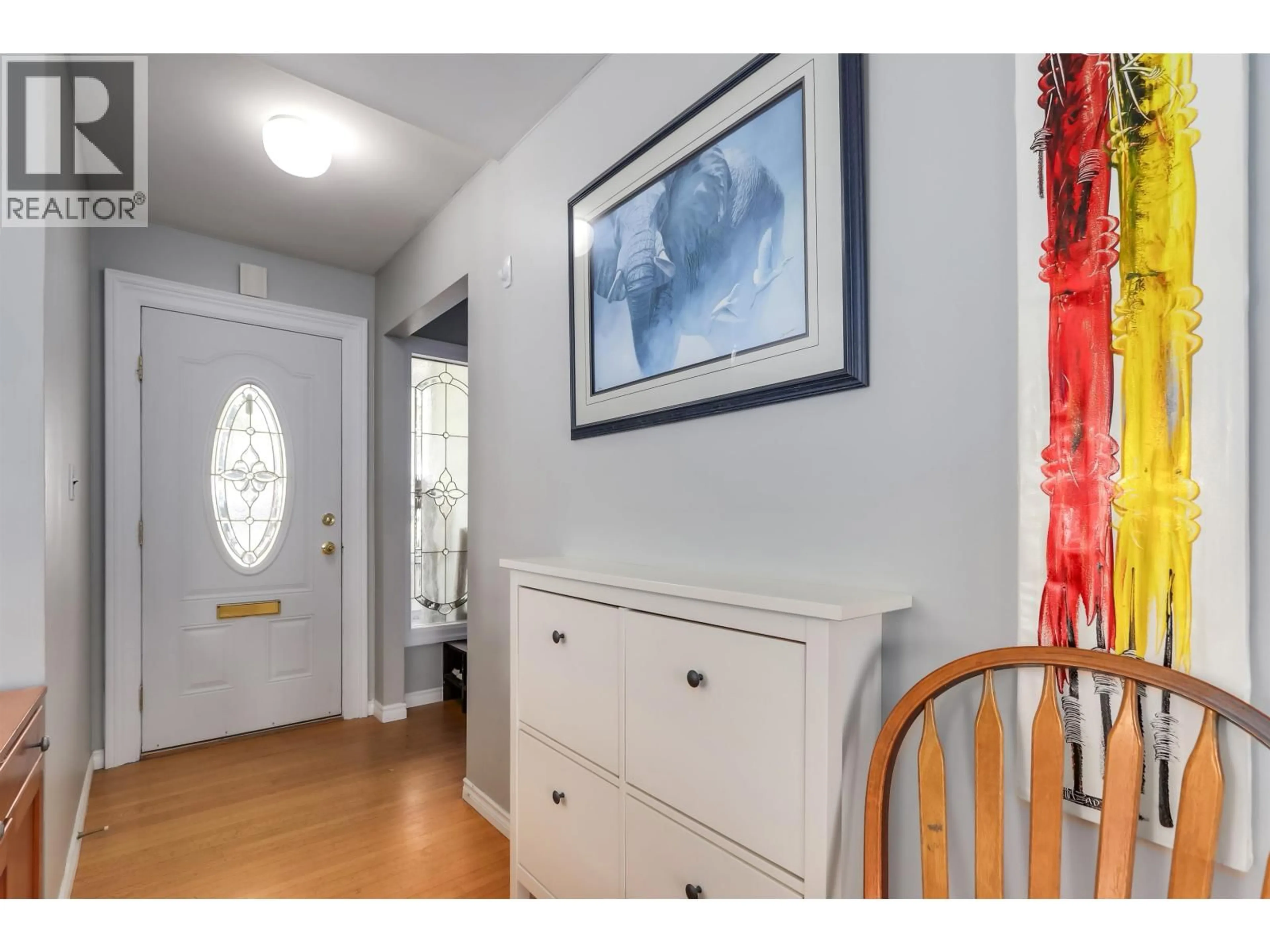 Indoor entryway for 3530 HASTINGS STREET, Port Coquitlam British Columbia V3B4N4