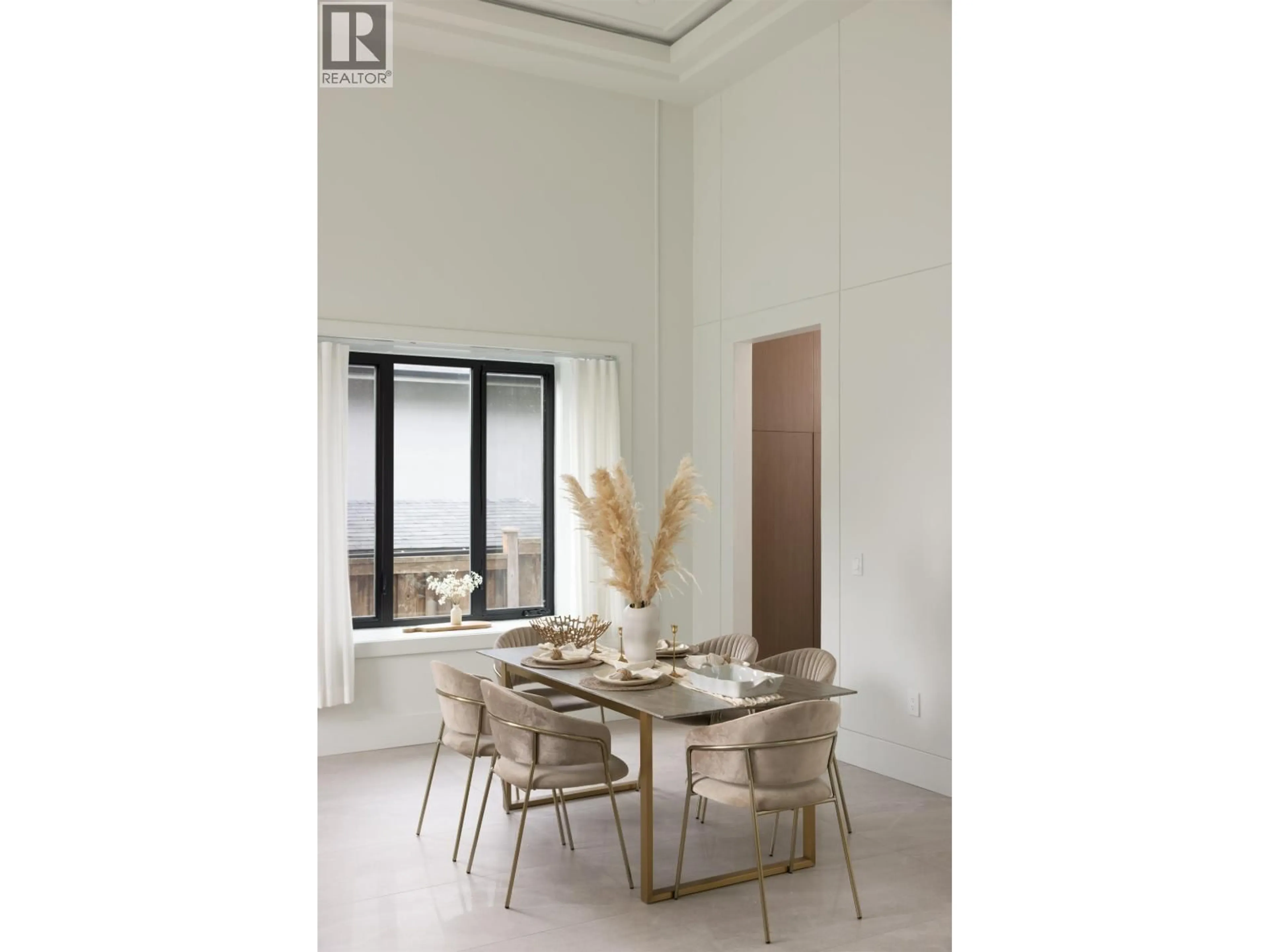 Dining room, unknown for 7129 BUFFALO STREET, Burnaby British Columbia V5A1Y8