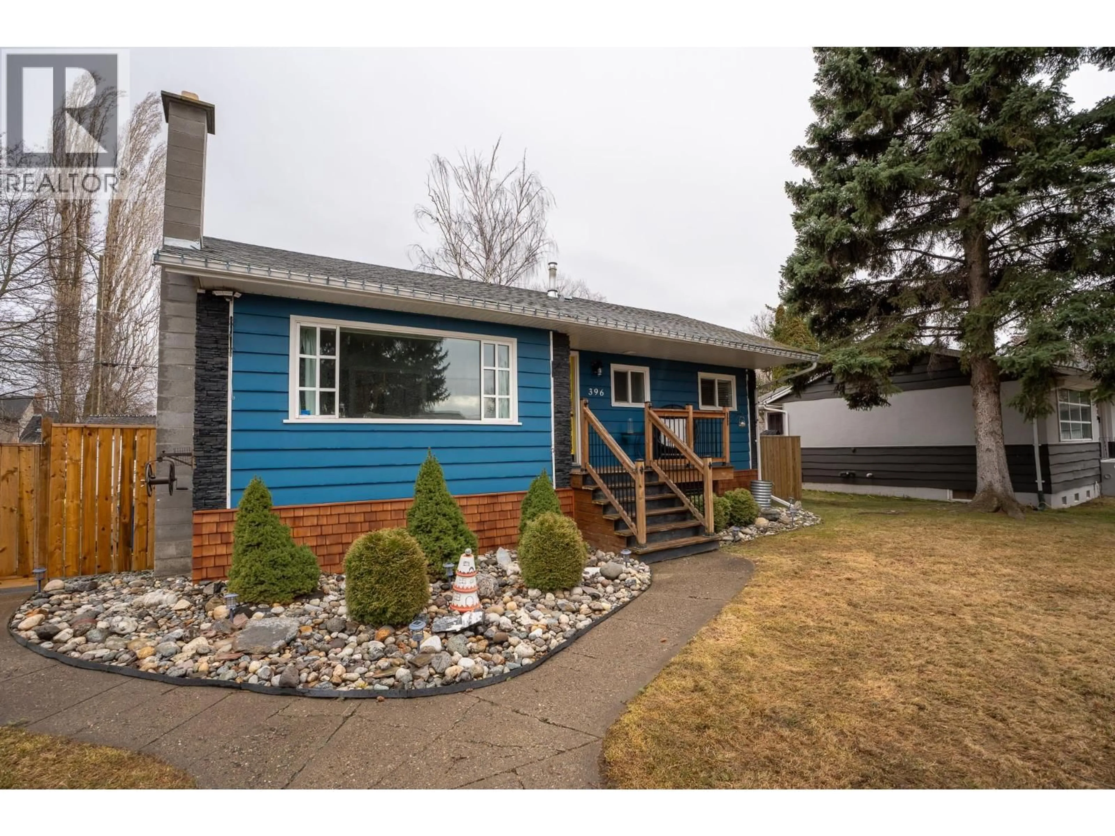 Home with vinyl exterior material, street for 396 BURDEN STREET, Prince George British Columbia V2M2H3