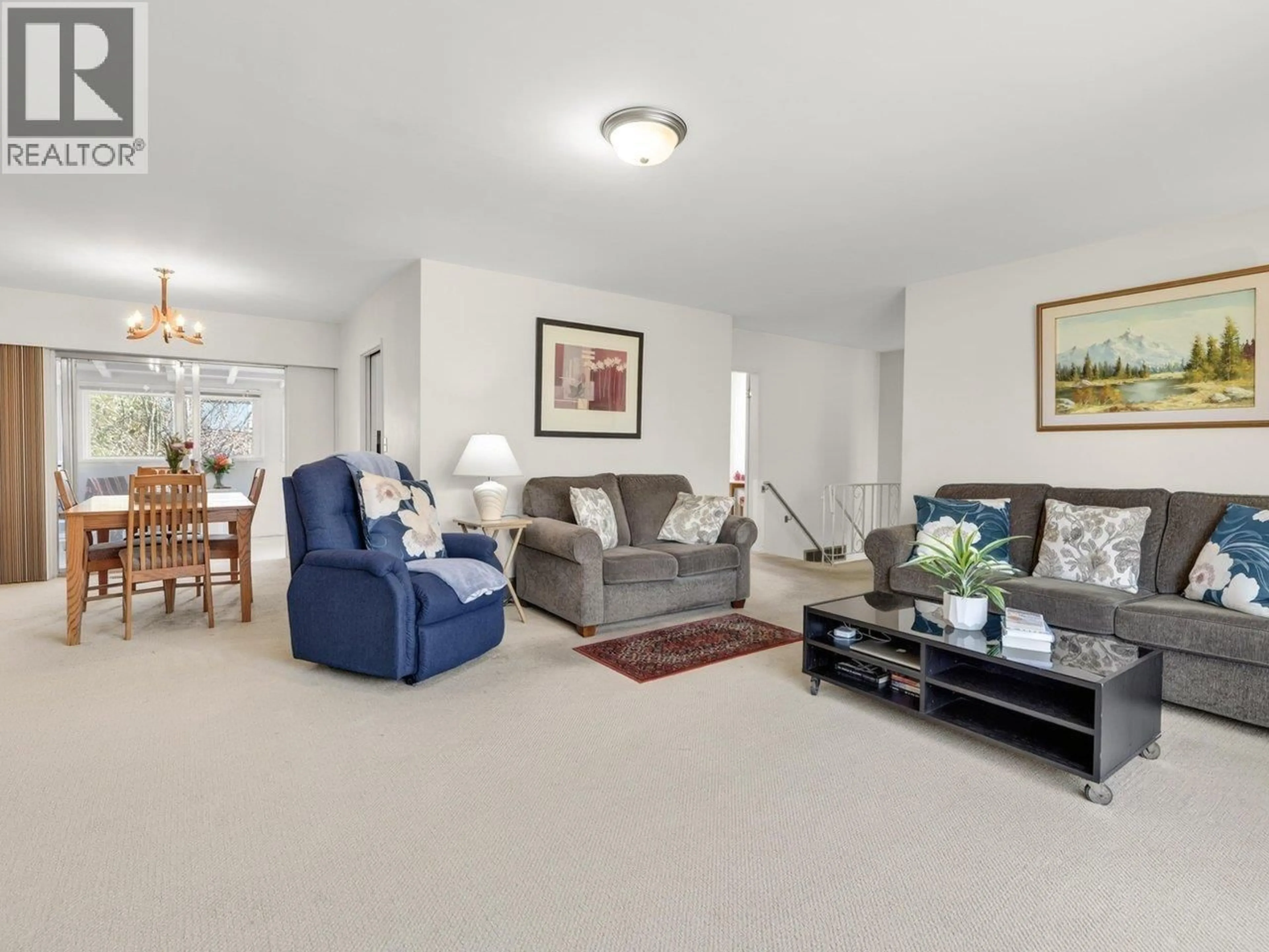 Living room with furniture, unknown for 5090 59 STREET, Ladner British Columbia V4K3J7