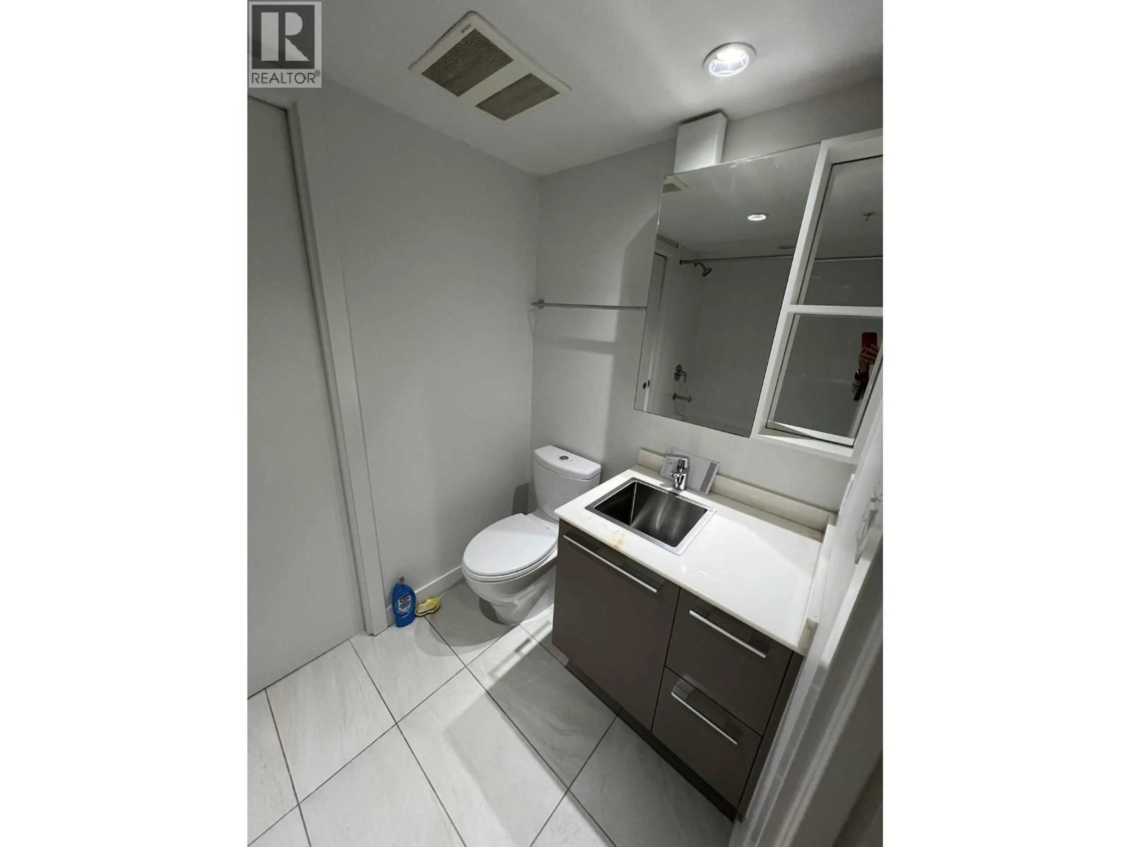 A pic of a room for 1706 - 8031 NUNAVUT LANE, Vancouver British Columbia V5X0C9
