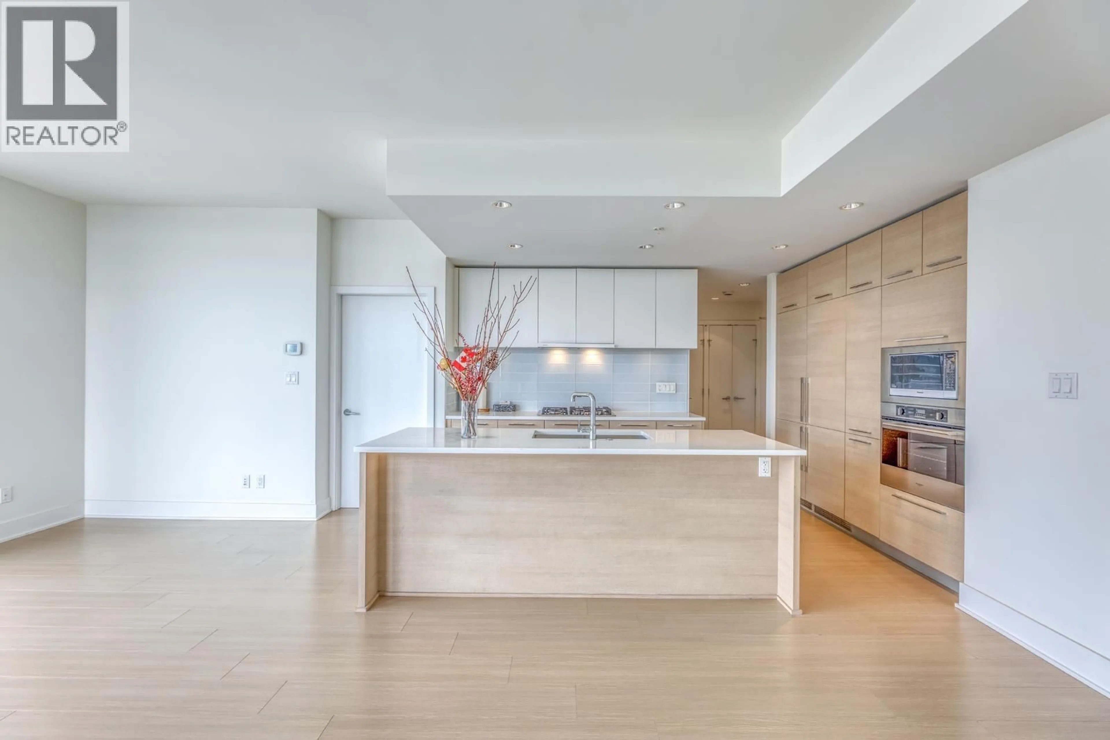 Contemporary kitchen, ceramic/tile floor for 4501 - 1188 PINETREE WAY, Coquitlam British Columbia V3B0K9